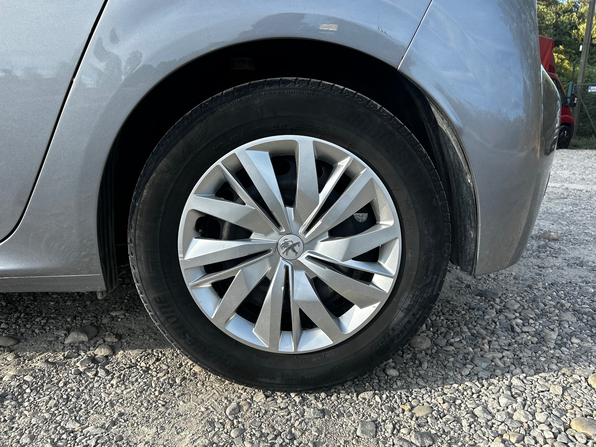 Peugeot 208 1.0 BLUE HDI 75ch LIKE