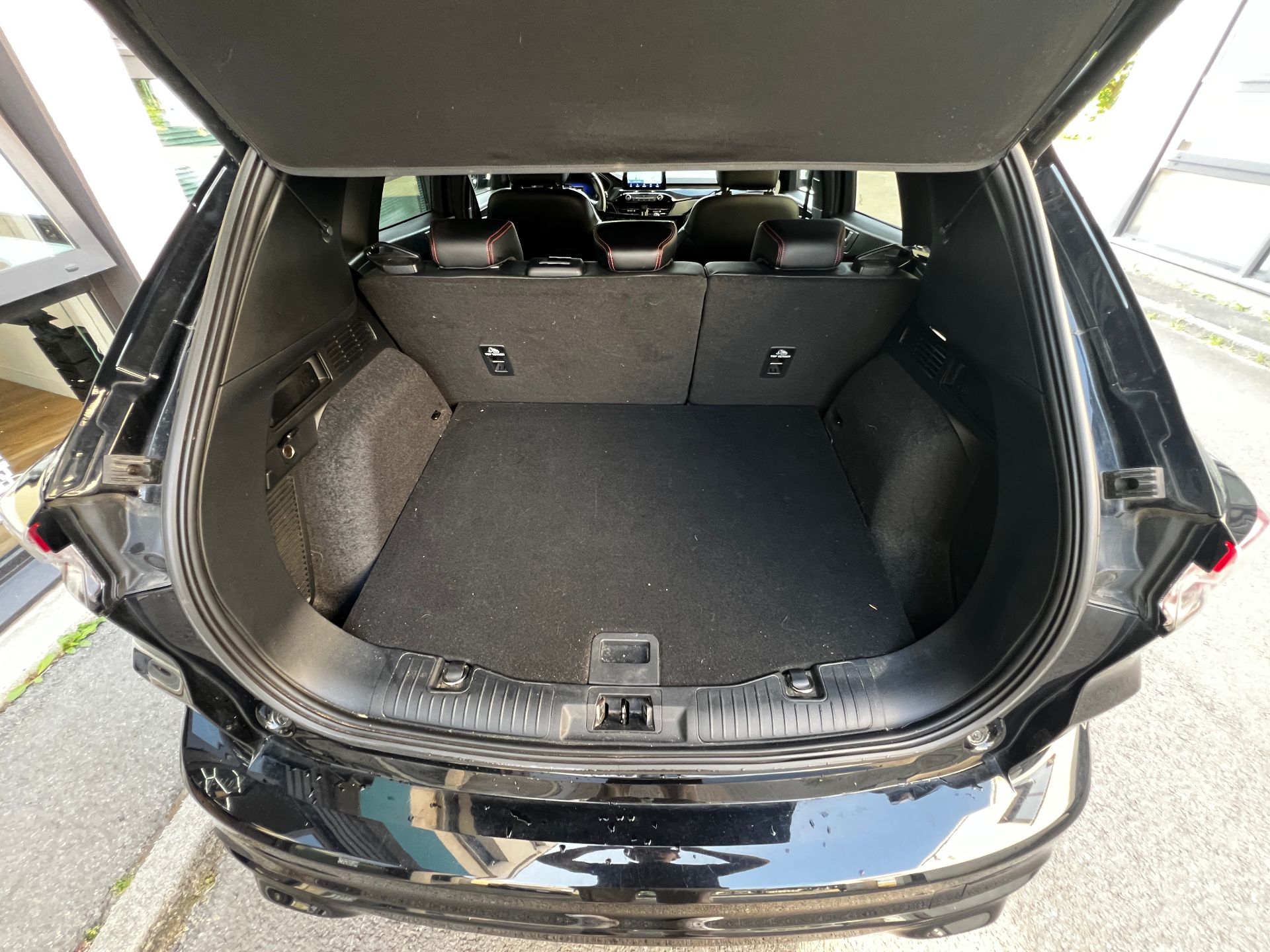 Ford Kuga 2.5 DURATEC HYBRID ST-LINE