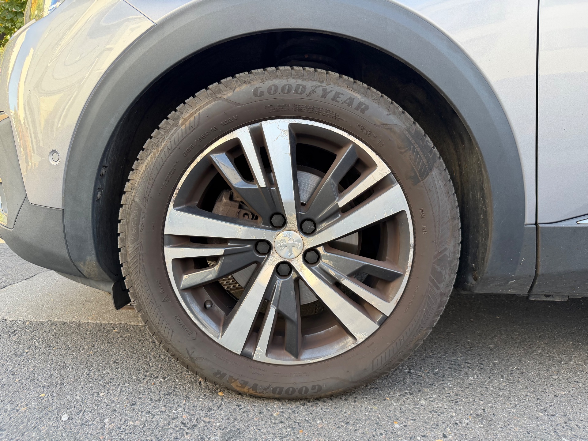 Peugeot 5008 1.6Bluehdi 120ch Allure