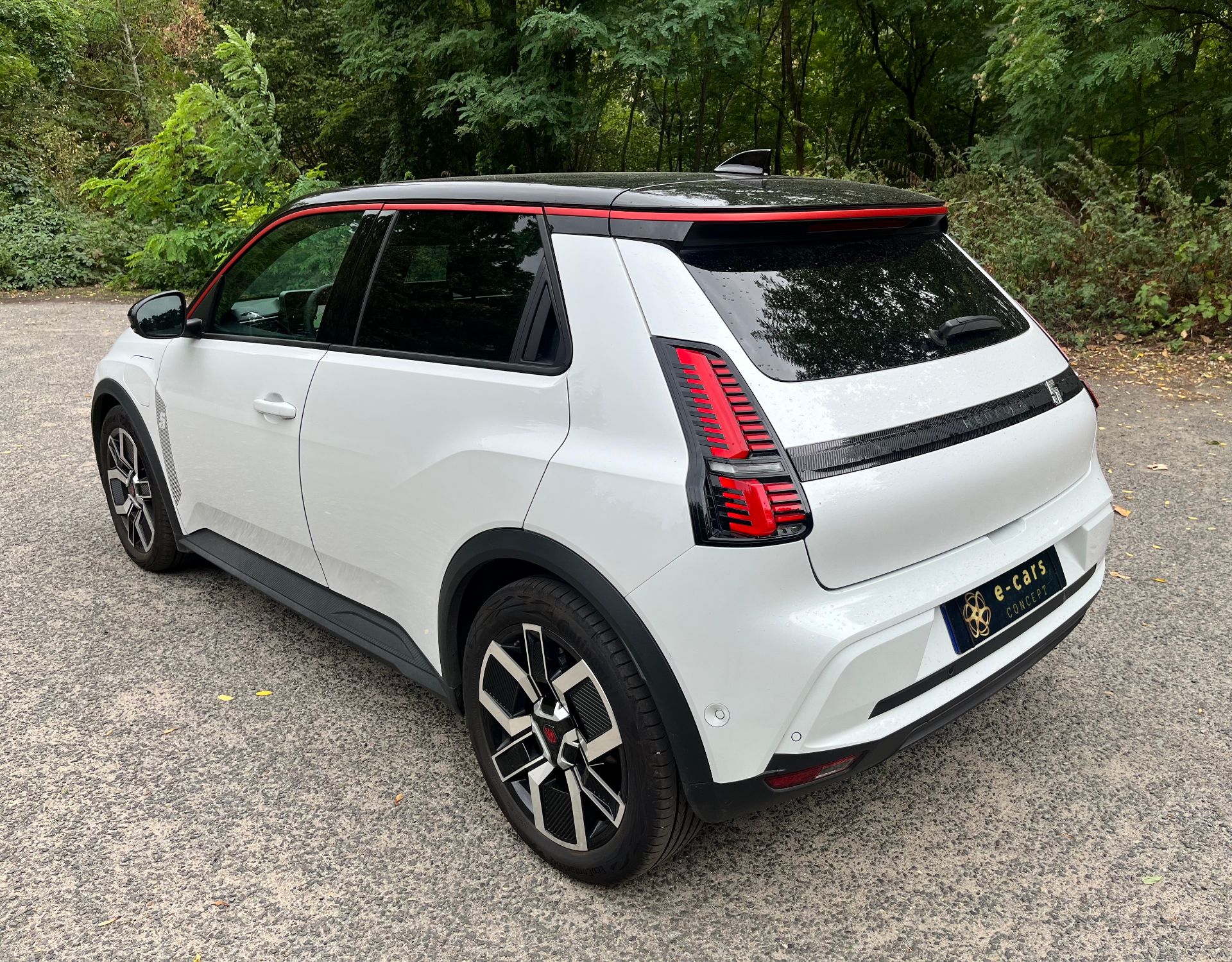 RENAULT 5 E-Tech 150ch AUTONOMIE CONFORT TECHNO 52 KWH