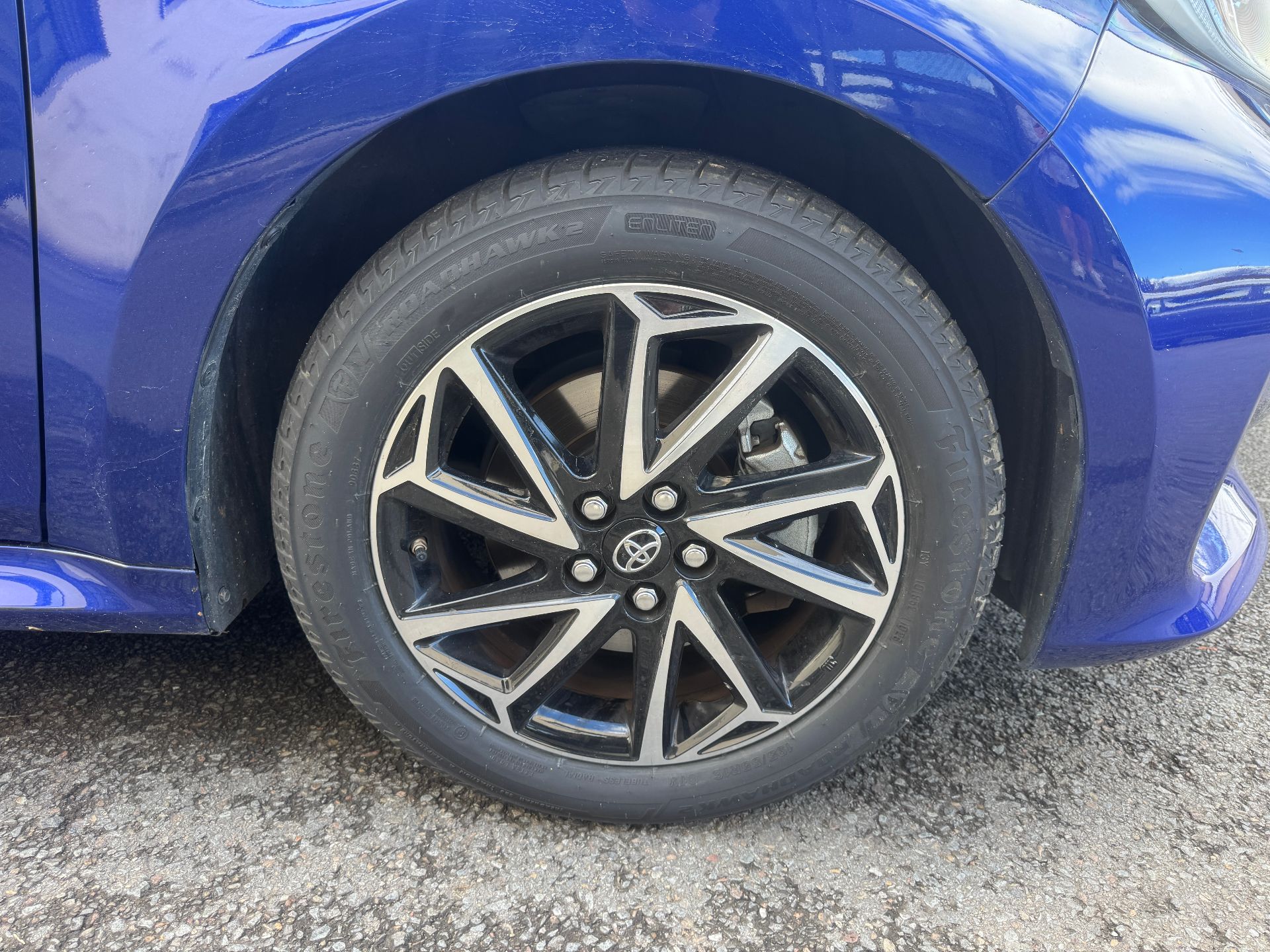 Toyota Yaris 1.5 VVTI 12V 116 HSD Hybrid E-CVT 92ch DESIGN PACK