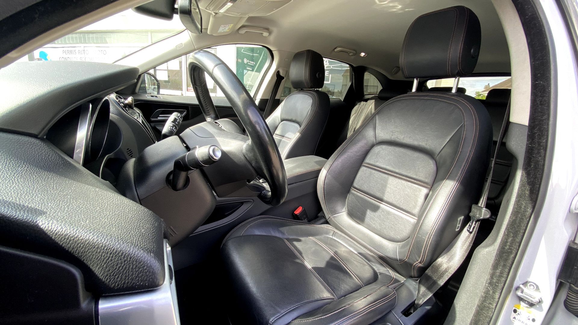 Jaguar F-Pace 2.0D 180ch Pure 4×4
