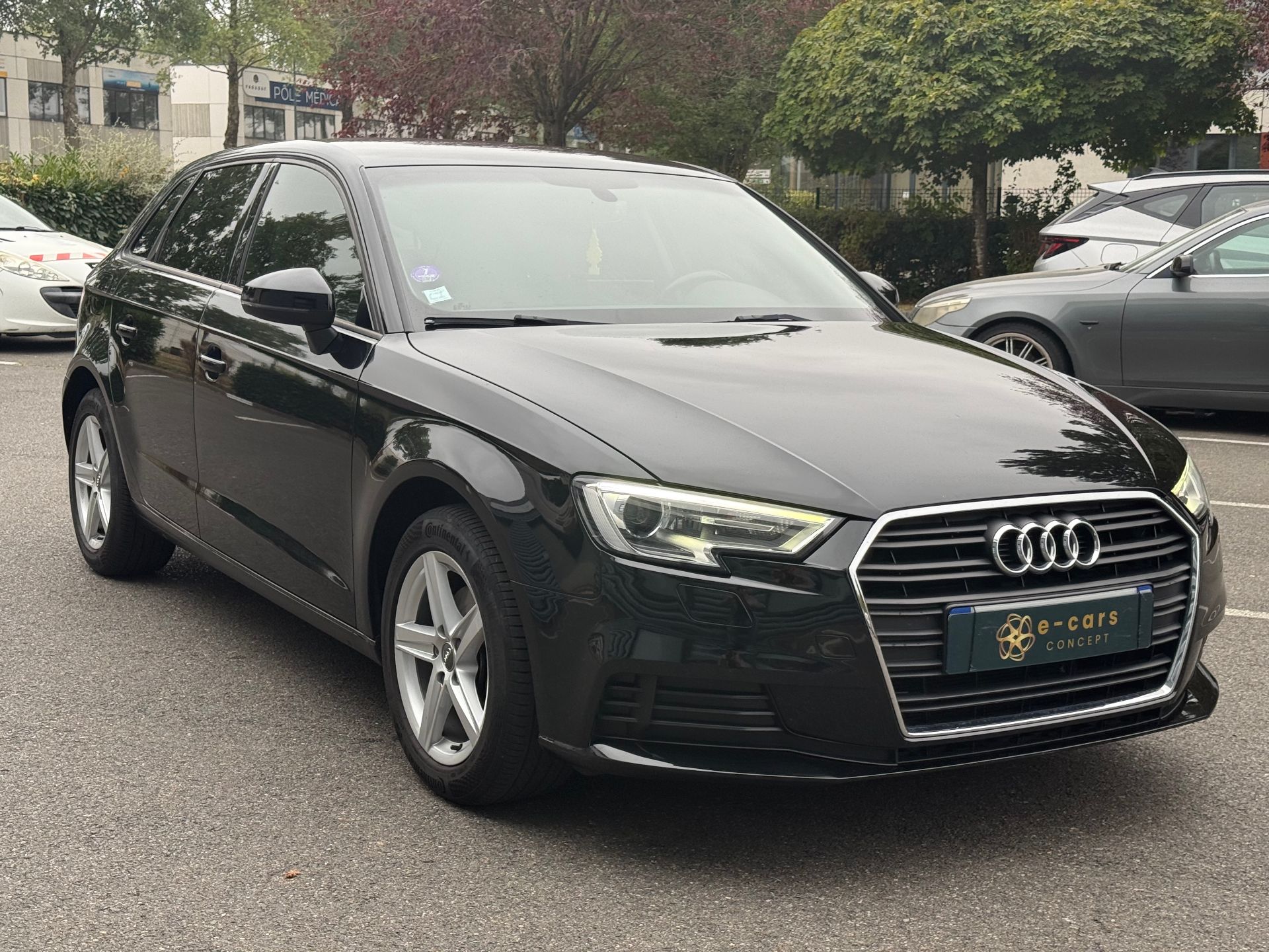 Audi A3 30TFSI 116ch Business line