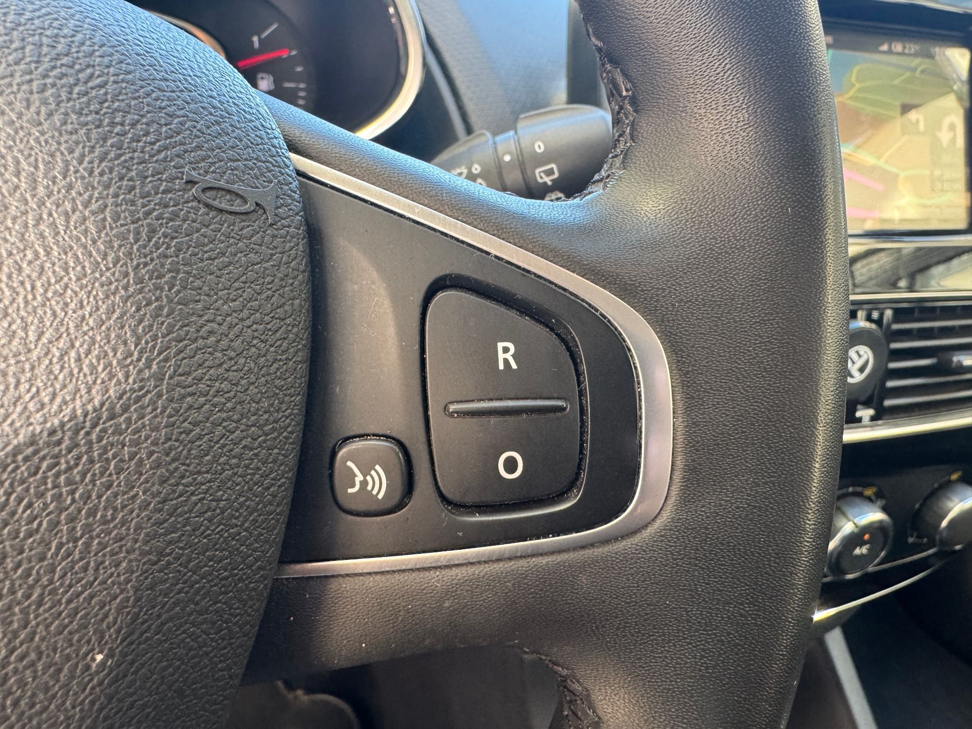 Renault Clio IV 0.9 TCE 90ch LIMITED