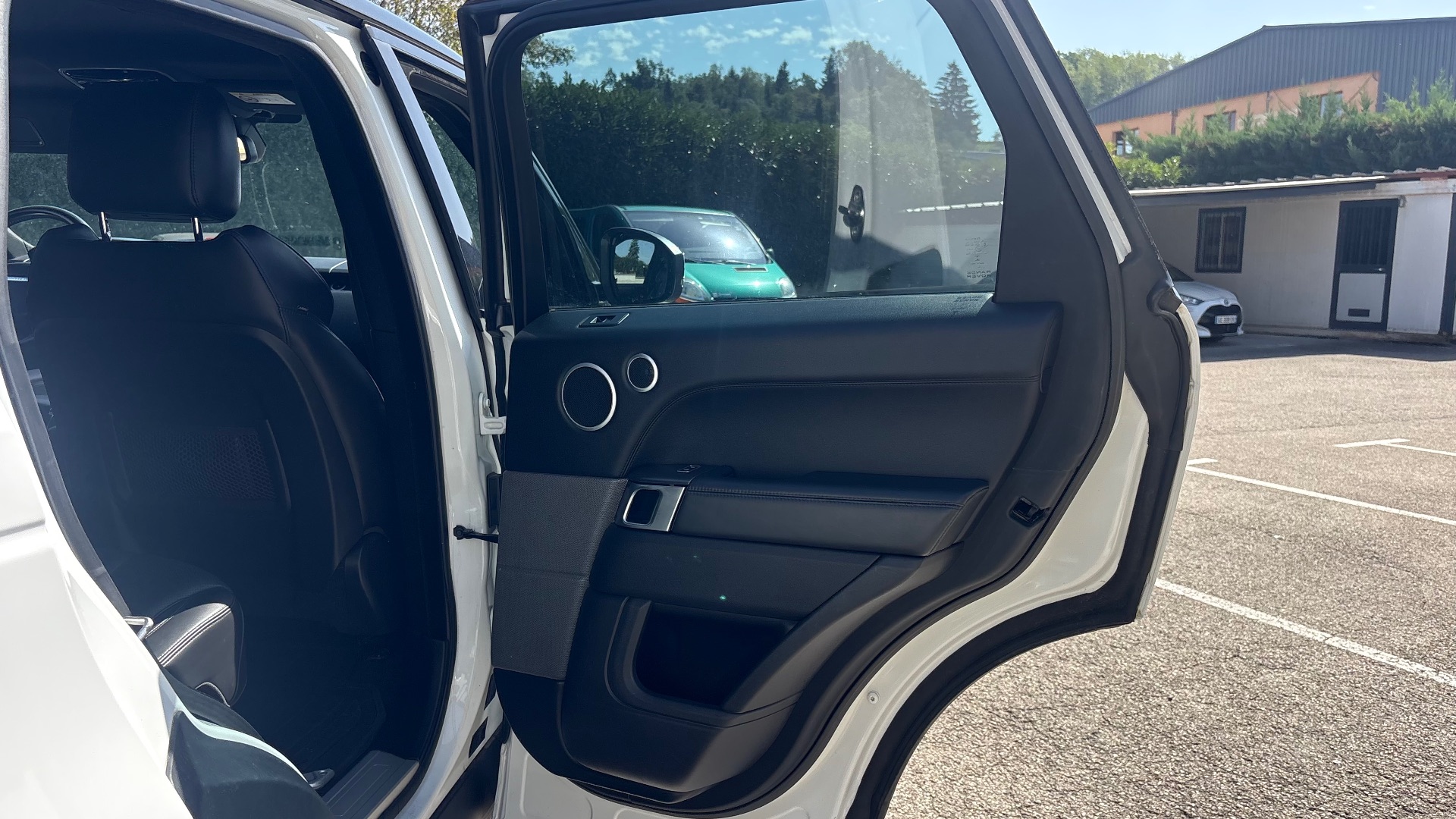 range rover land rover sport 3.0 tdv6 258ch dynamic