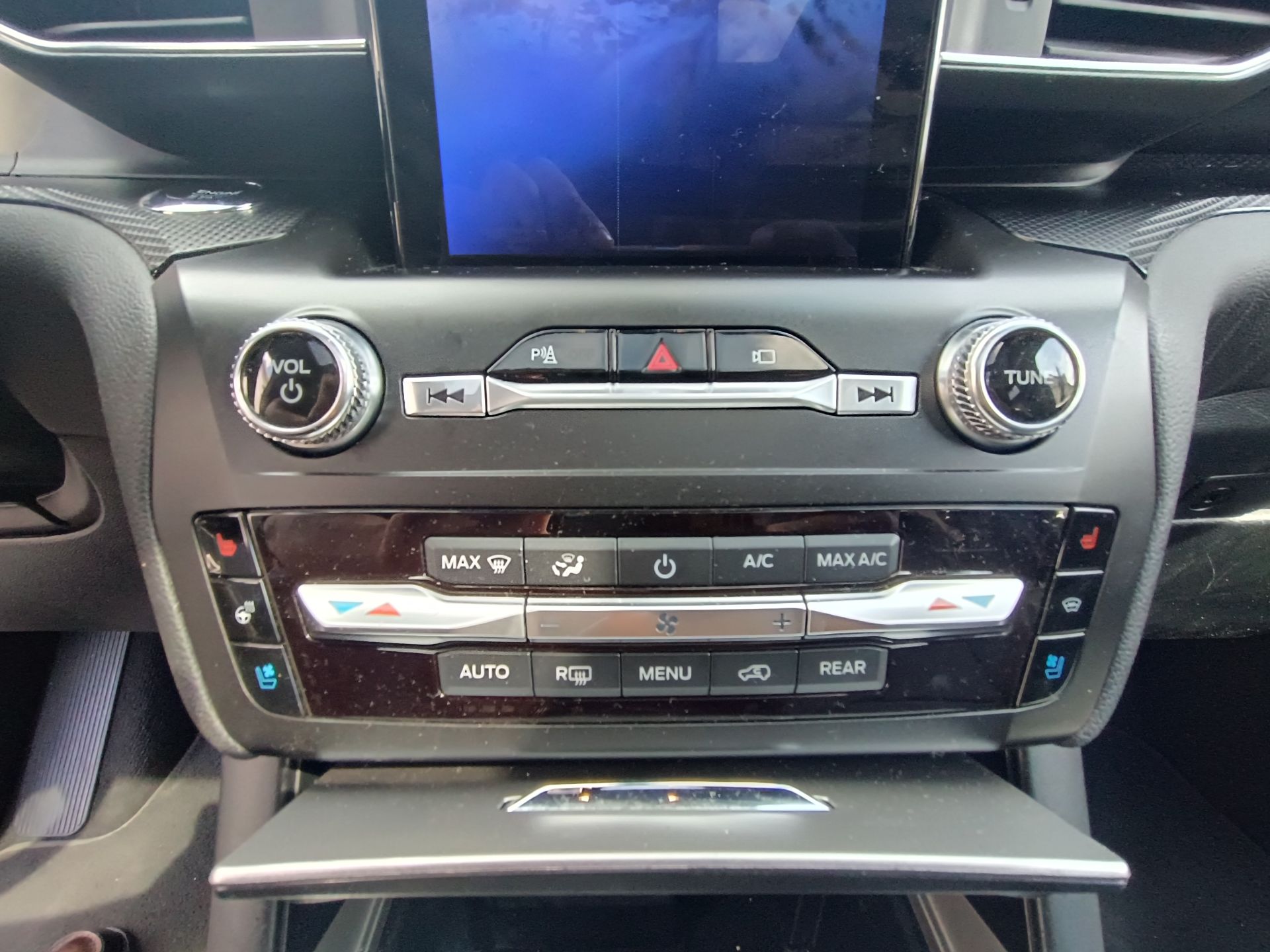 Ford Explorer 3.0i HYBRID 457ch ST LINE
