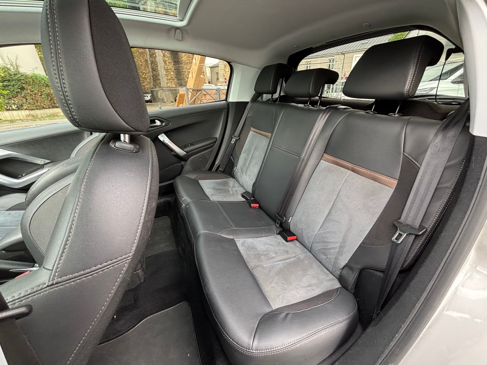 Peugeot 208 1.2 Purtech 110ch Allure