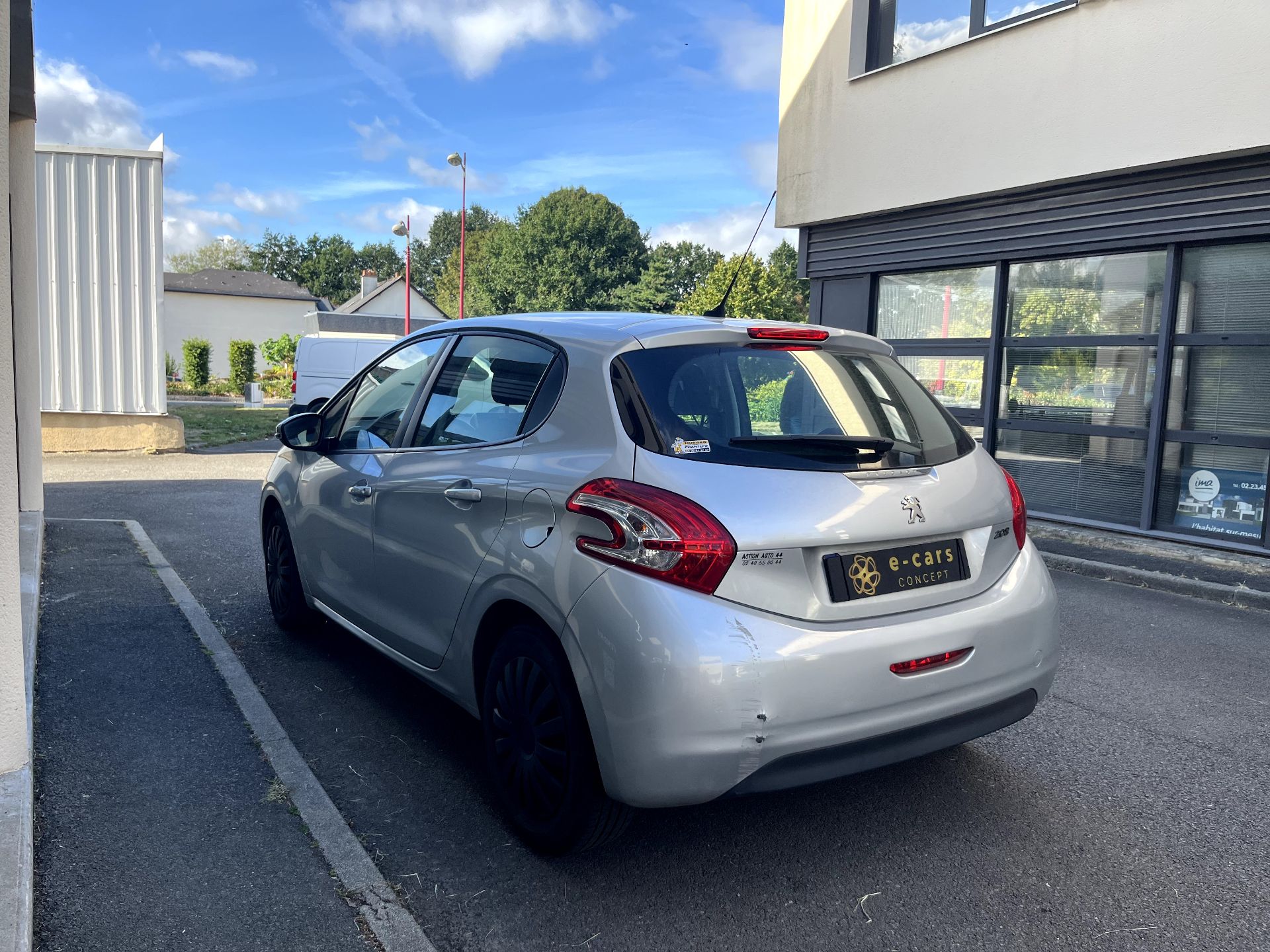 Peugeot 208 1.4L HDi 68ch