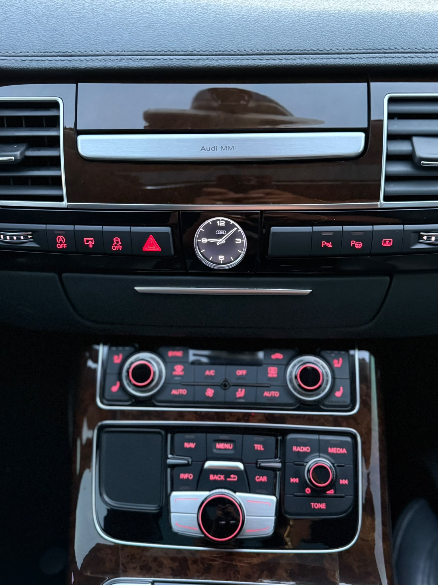 Audi A8 V6 3.0 TDI QUATTRO 258ch AVUS