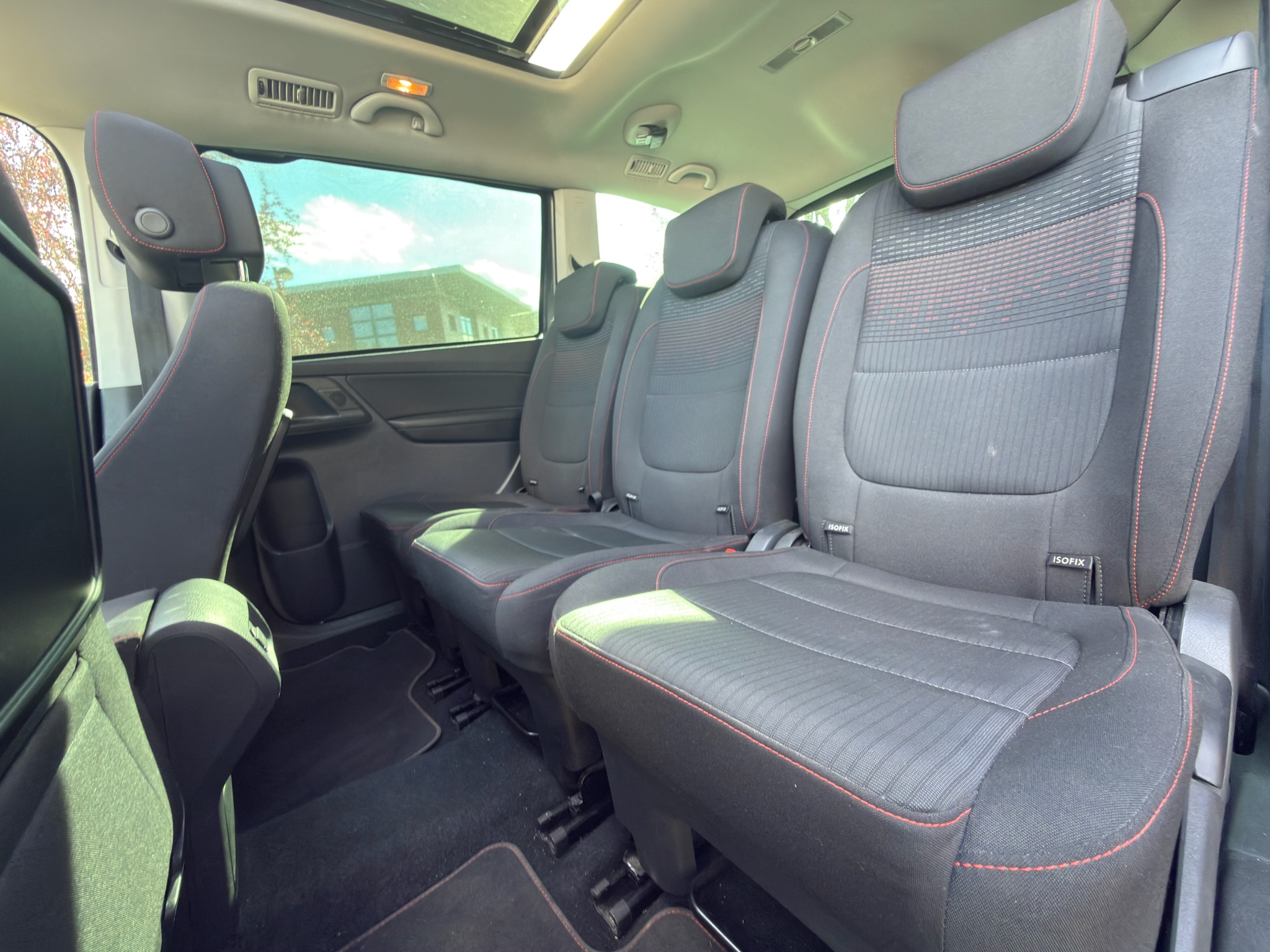 Volkswagen Sharan 2.0 TDI 16V BMT DSG6 150 cv Boîte auto