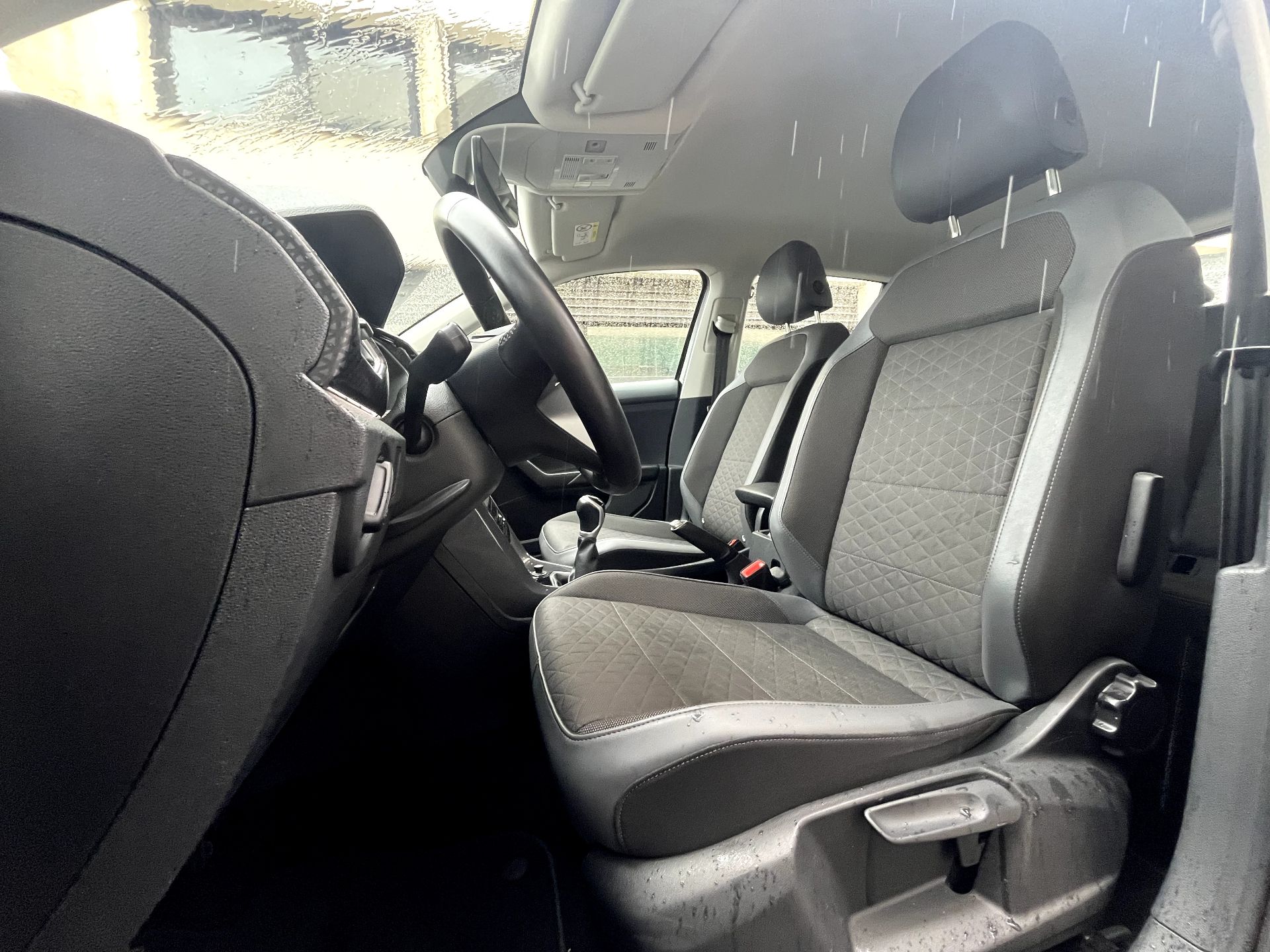 volkswagen T-Cross 110CH 110ch R-Line Tech