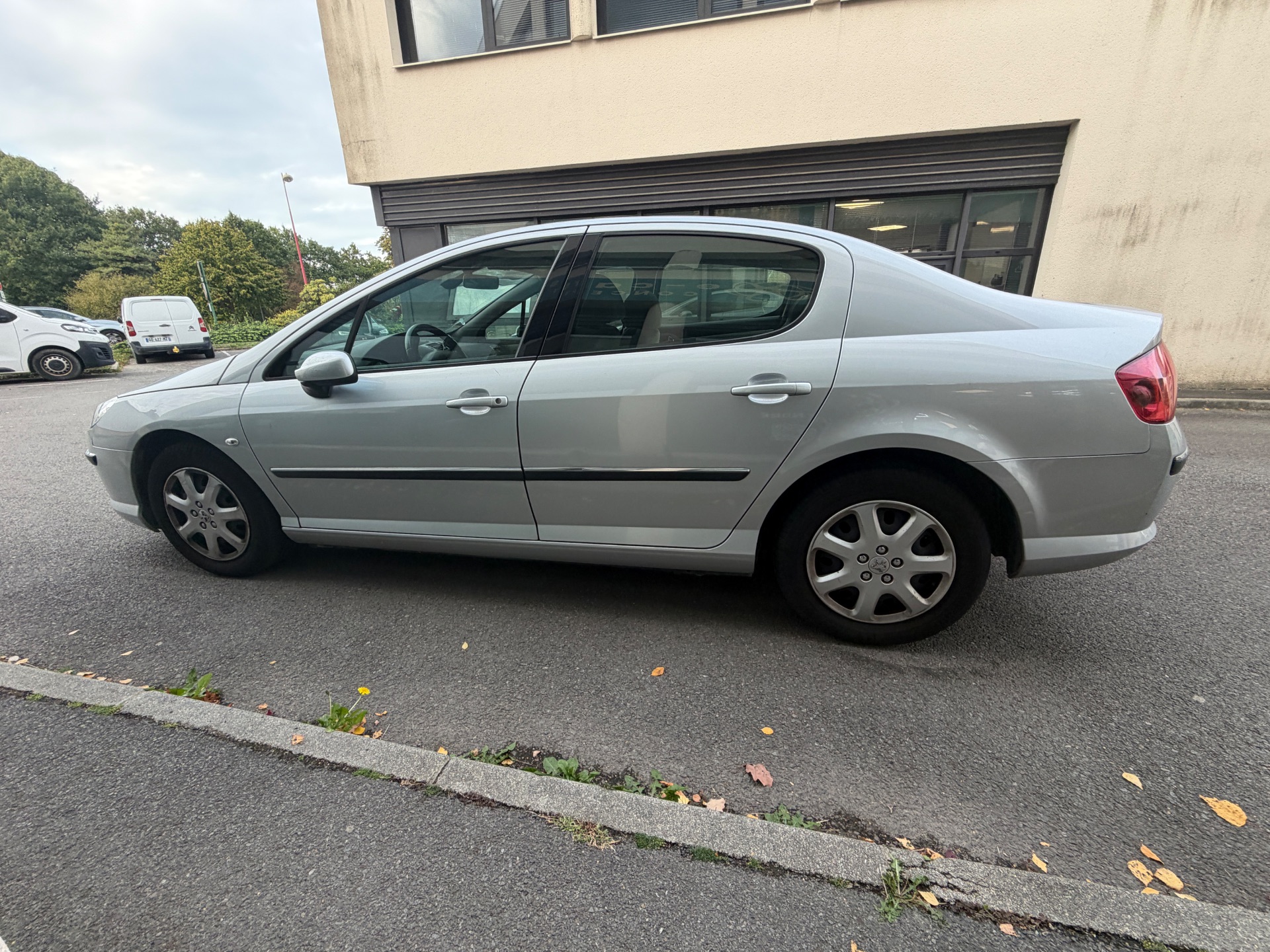Peugeot 407 1.6 HDI 110ch “Confort Pack”
