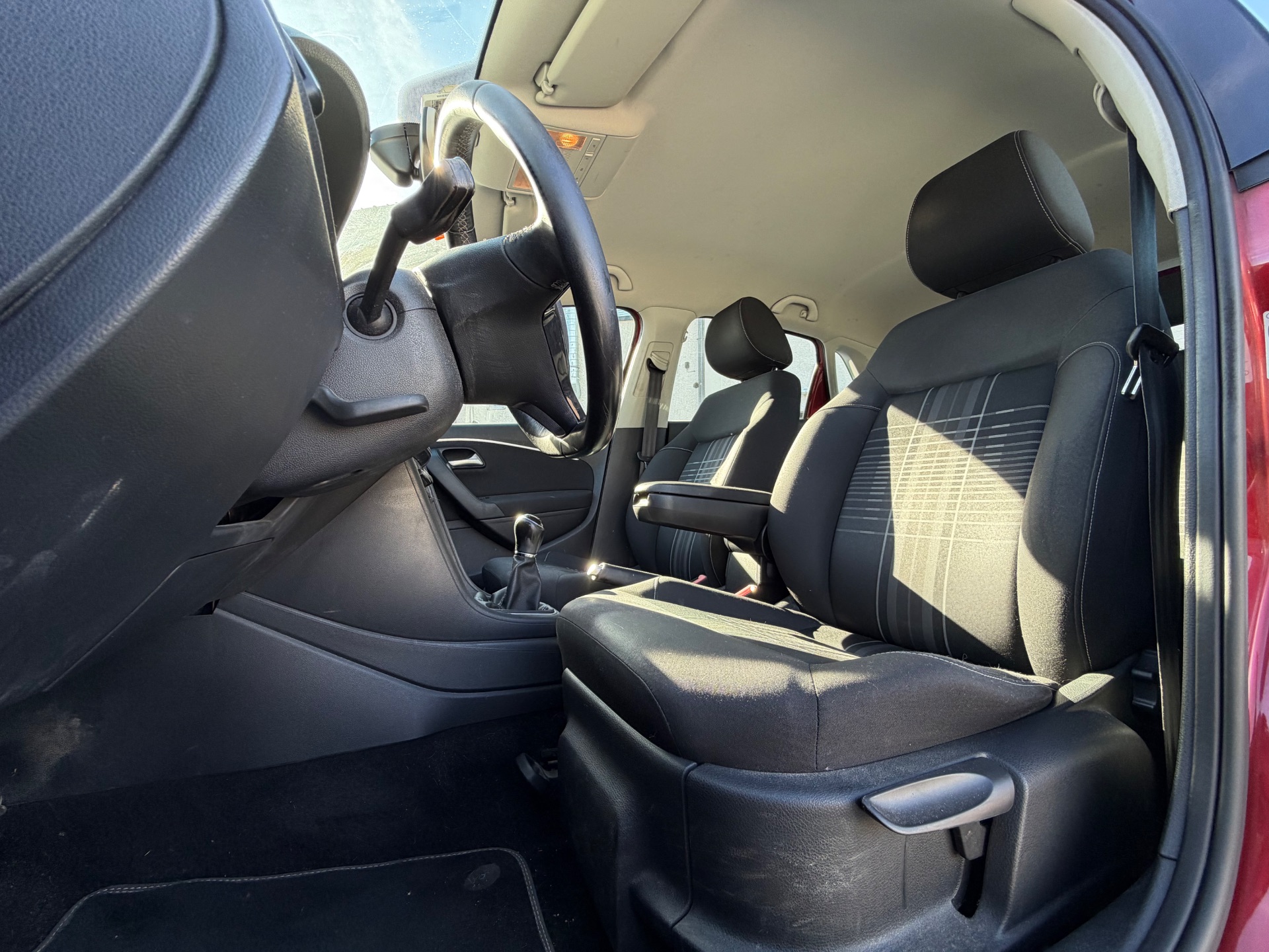 Volkswagen Polo 1.4 TDI 90ch LOUNGE
