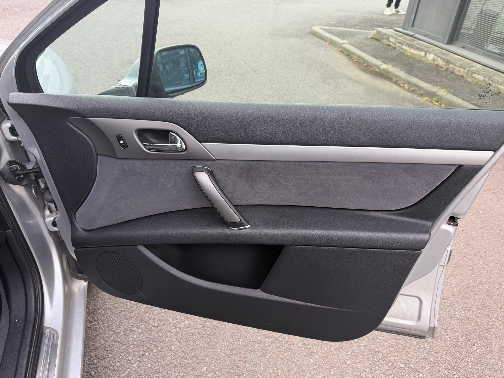 Peugeot 407 1.6 HDI 110ch “Confort Pack”