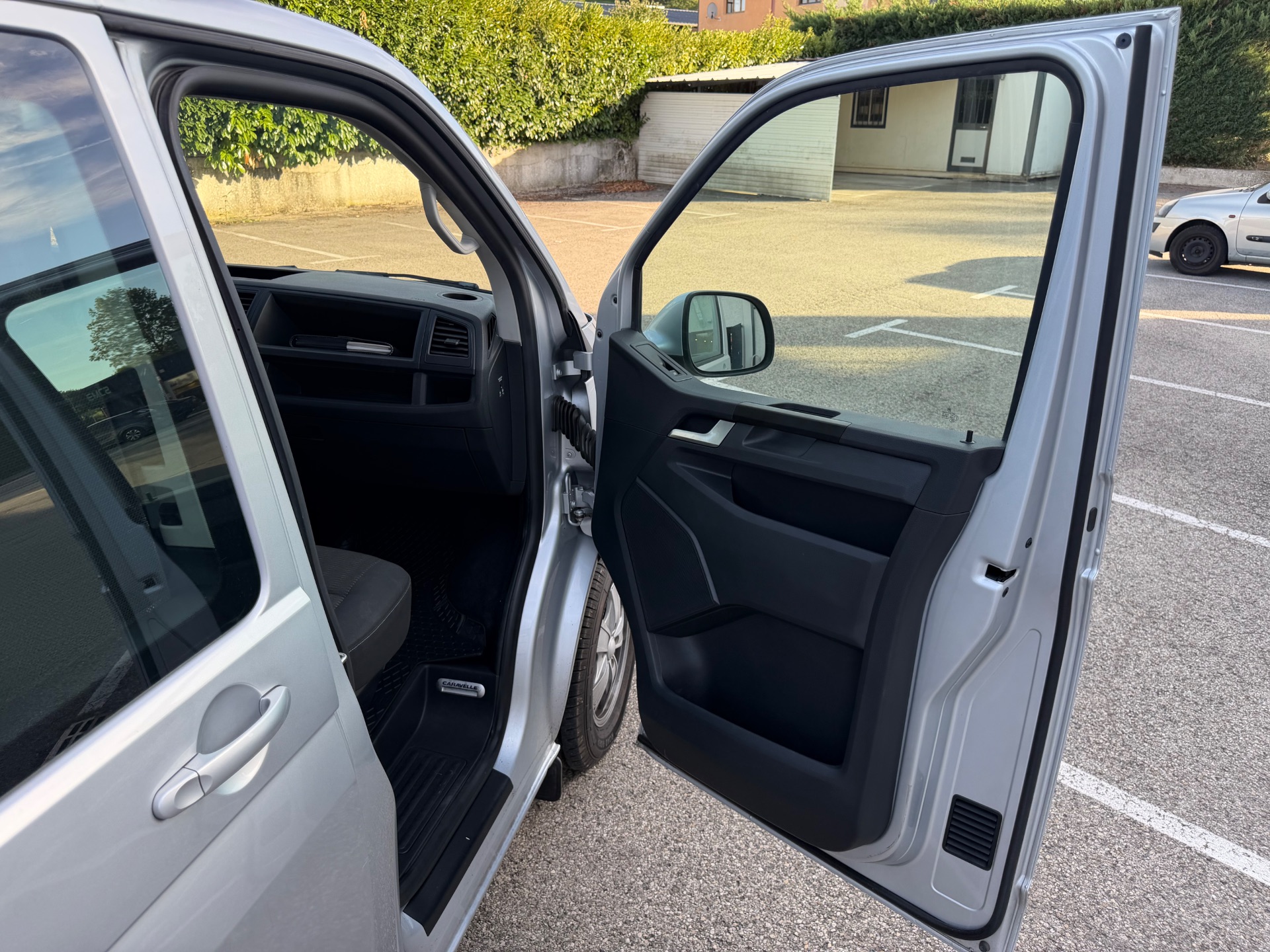 Volkswagen Caravelle 9P Long 2.0 TDI DSG7 150ch Confortline 1ère main