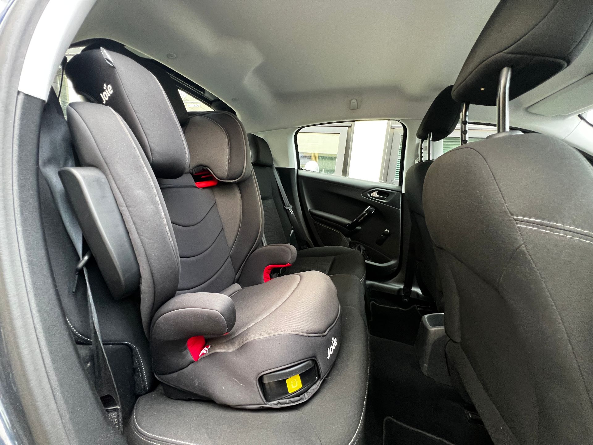 Peugoet 208 1.2 Pure tech 82ch ACTIVE