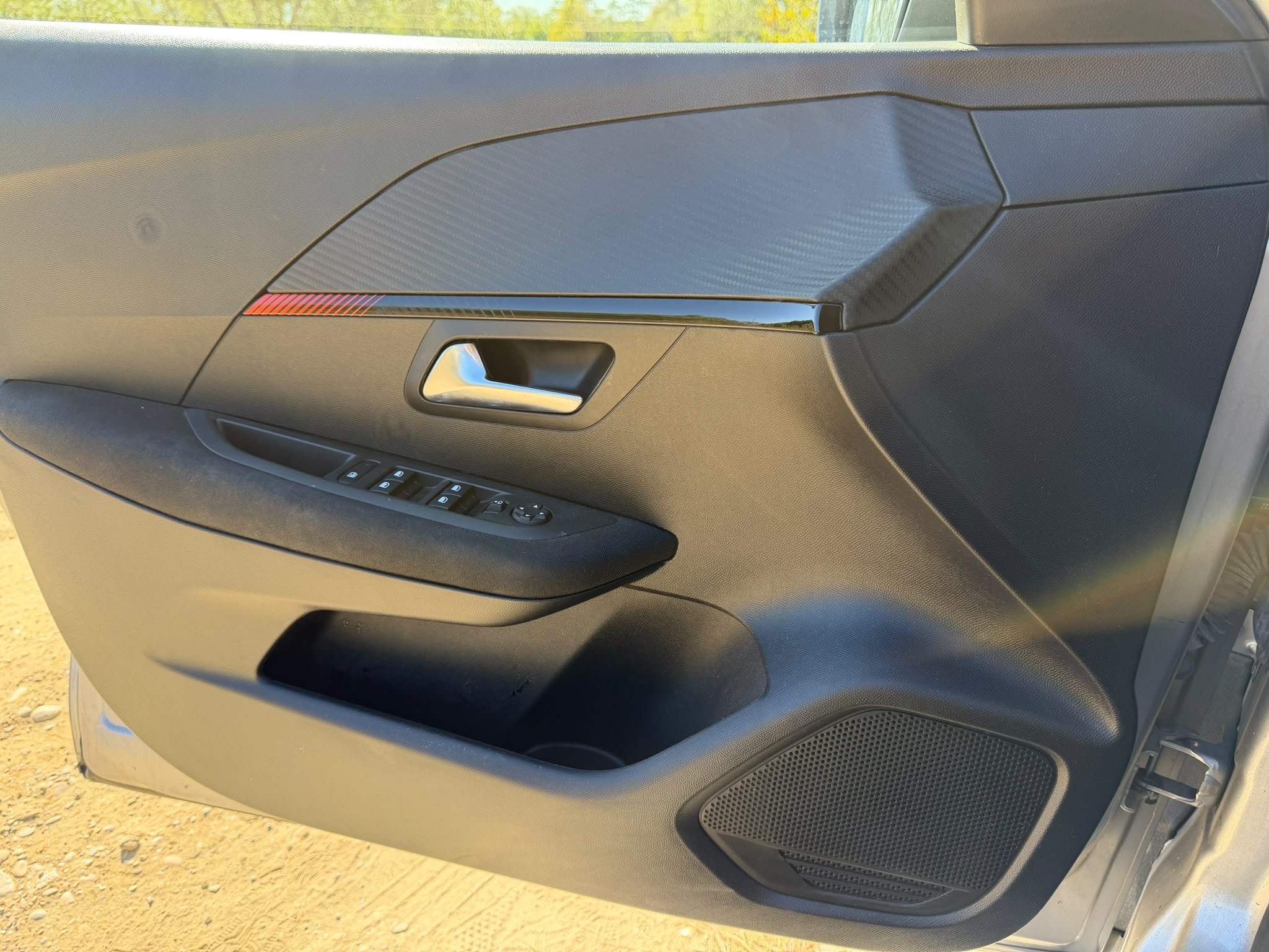 Peugeot 208 1,2 Puretech 75ch buisness