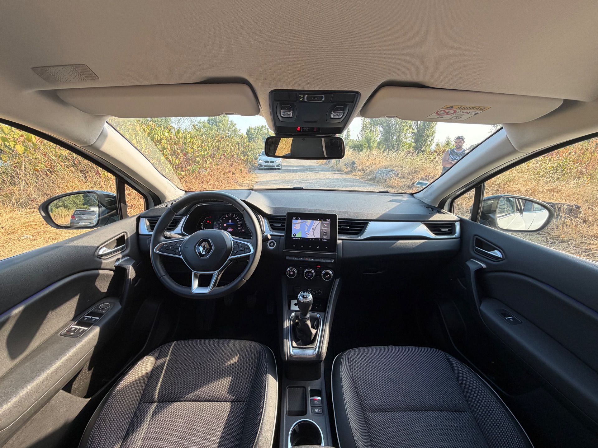 Captur blanc nacre 2022
