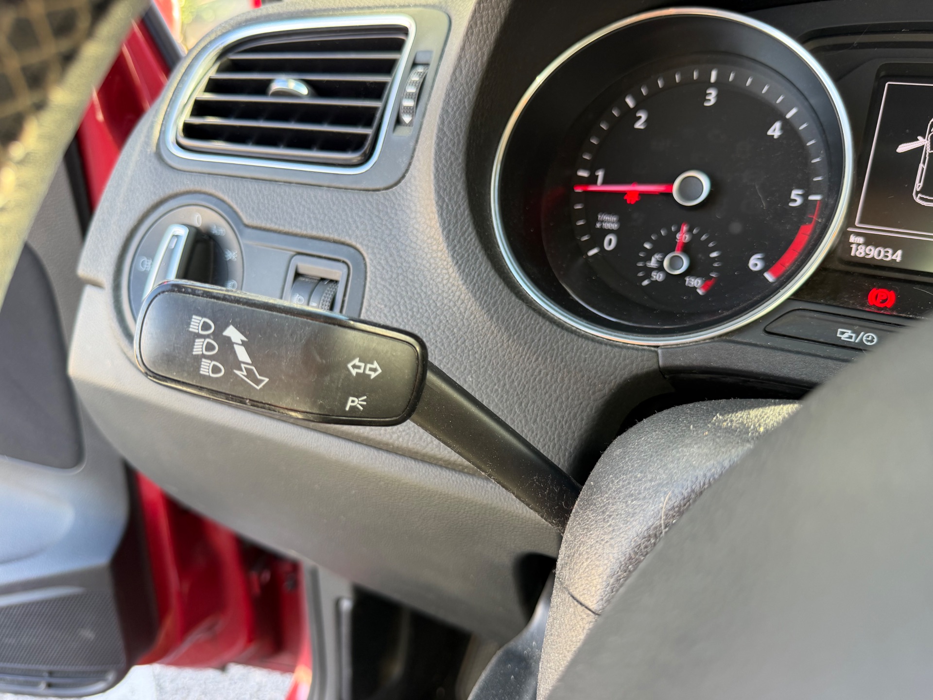 Volkswagen Polo 1.4 TDI 90ch LOUNGE