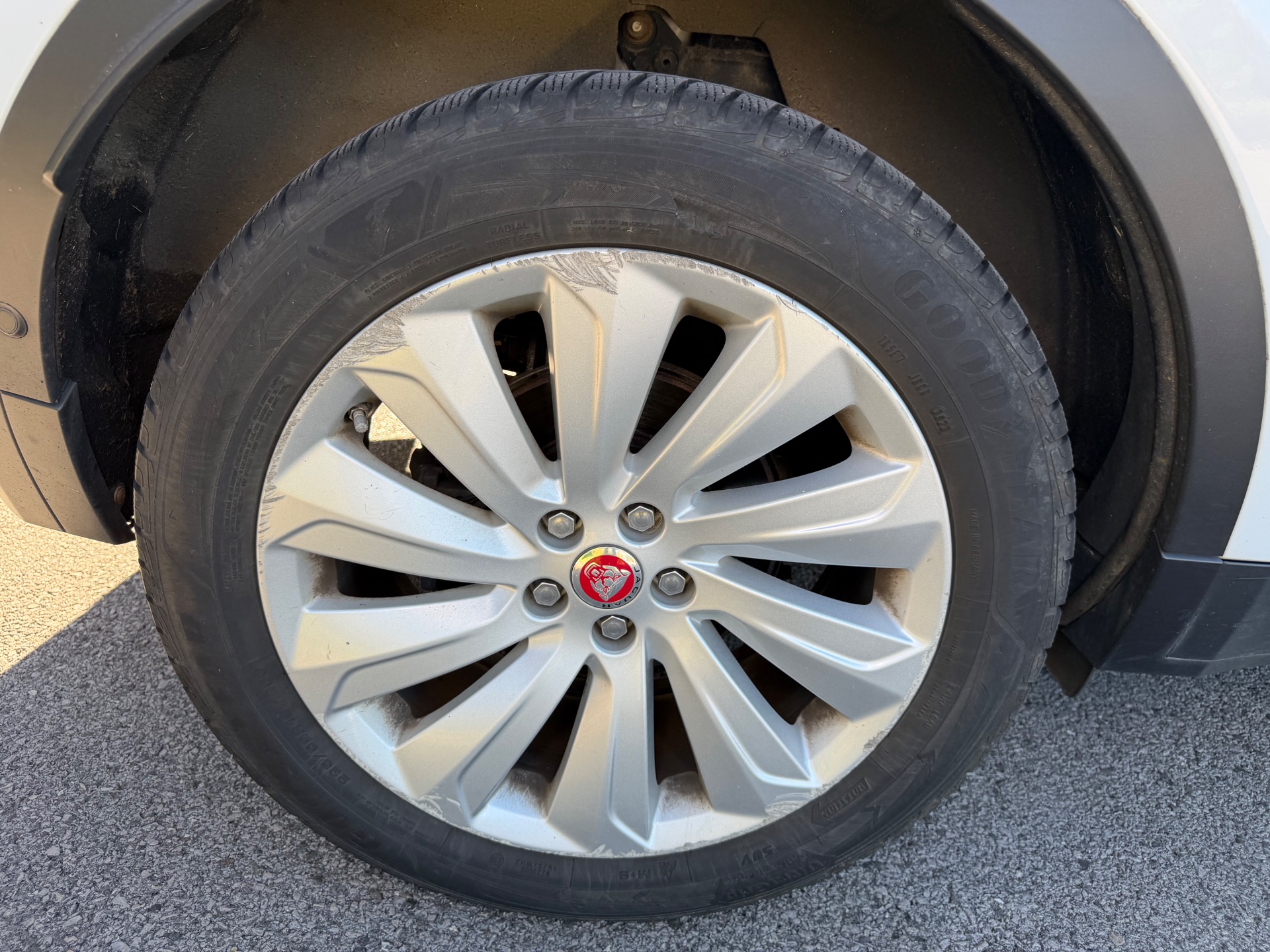 Jaguar E-Pace 2.0 D 180ch ⚠️ CHAINE DE DISTRIBUTION A CHANGER !!