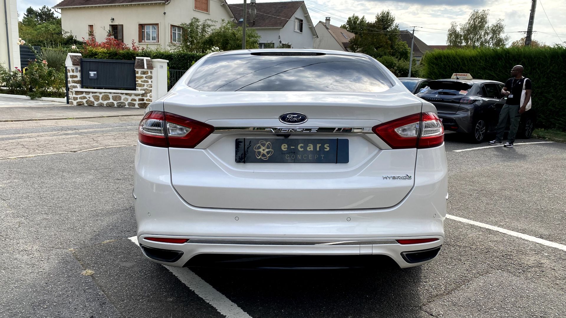 Ford Mondeo 2.0 i 187ch Vignale