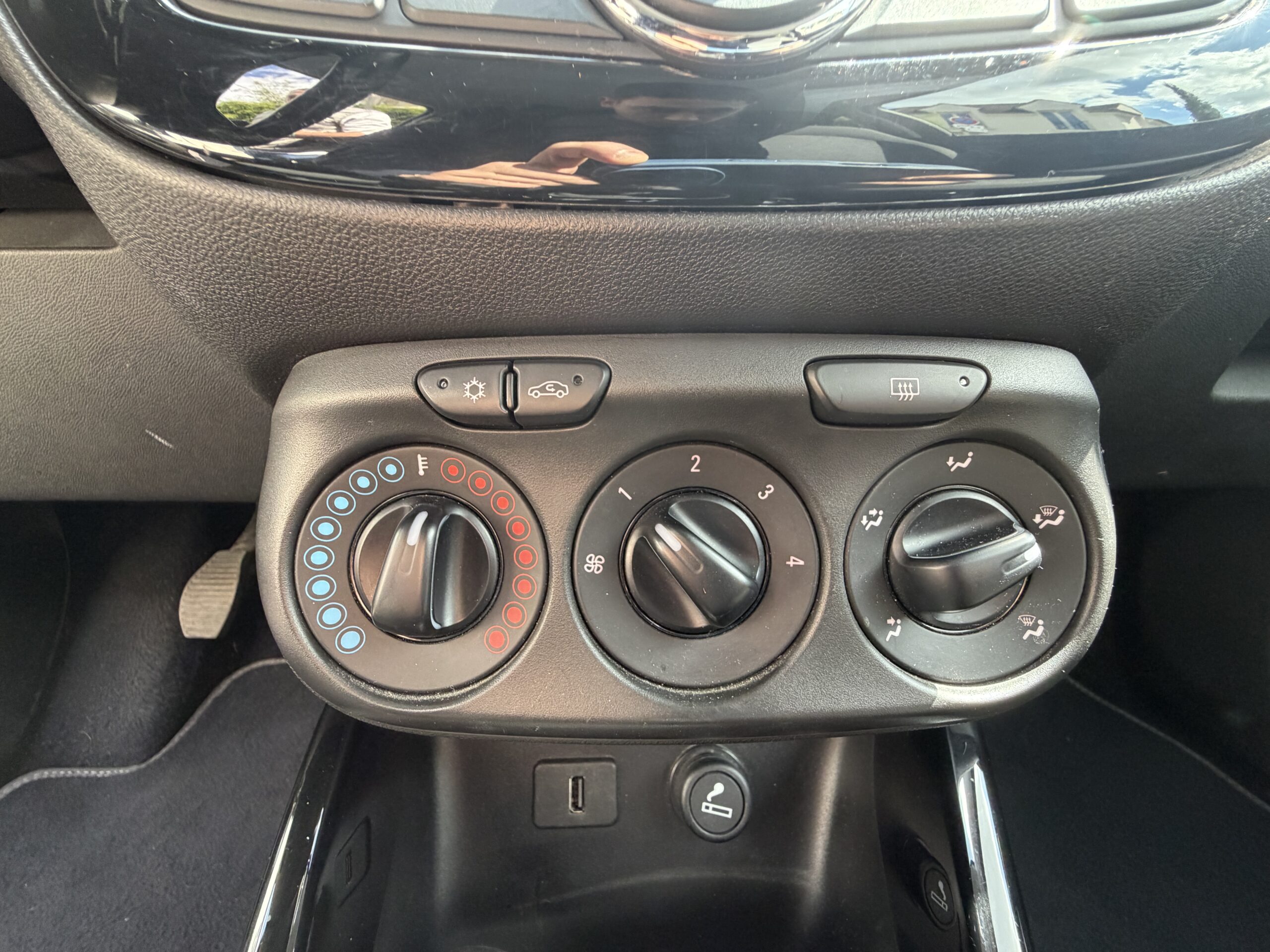 OPEL ADAM 87ch