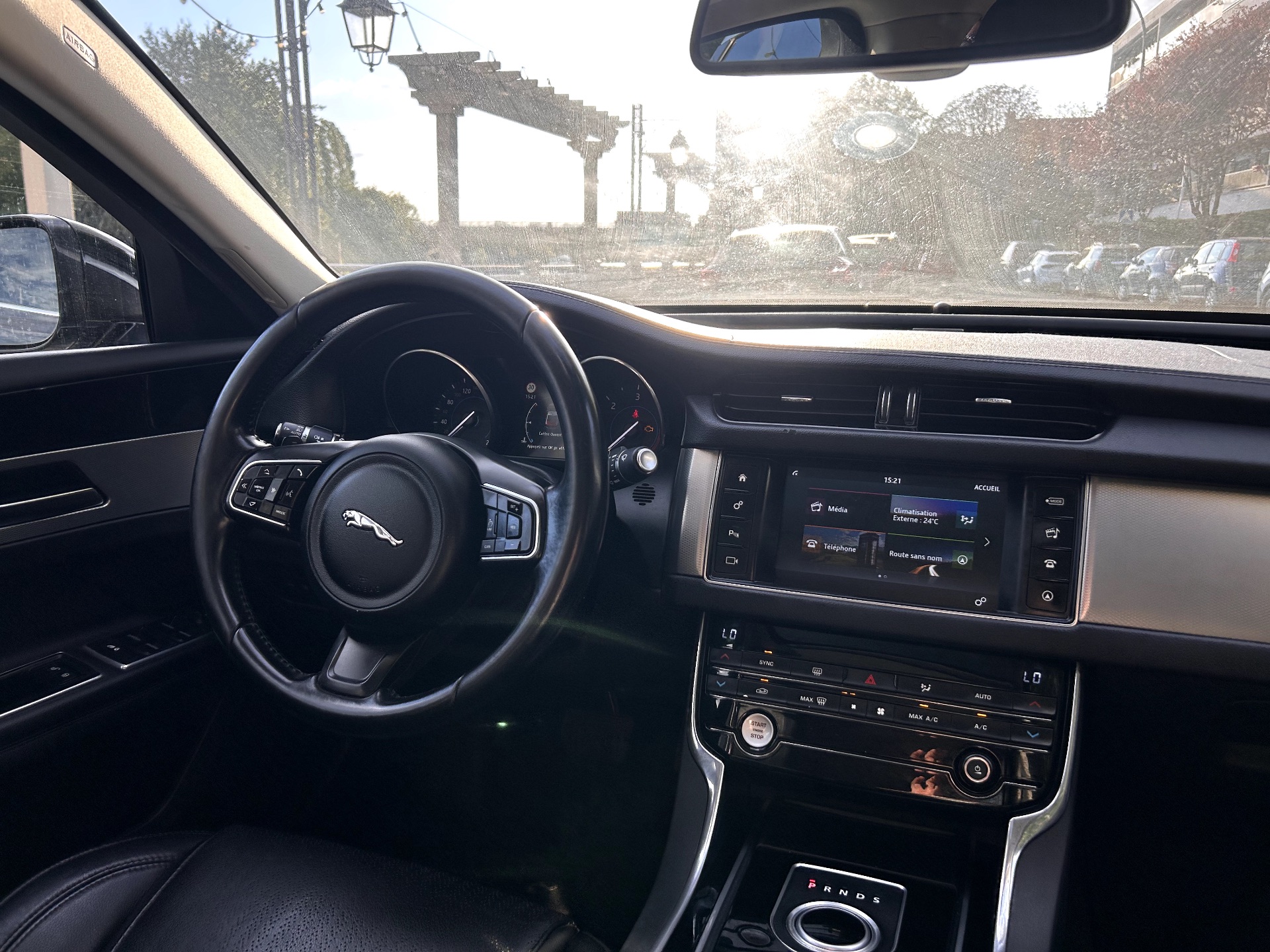 Jaguar XF 2.0 163ch performance buisness