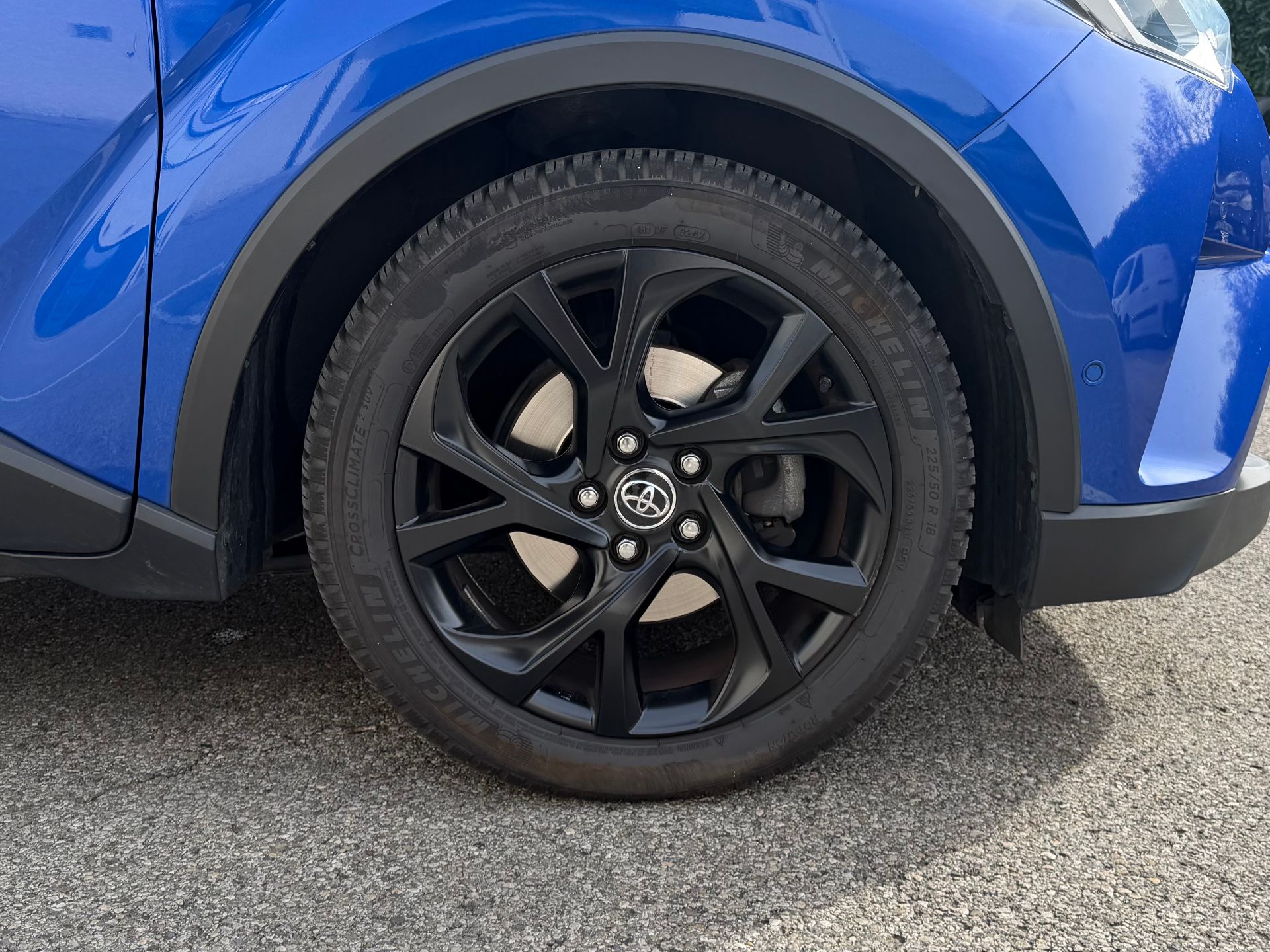 Toyota C-HR HYBRID