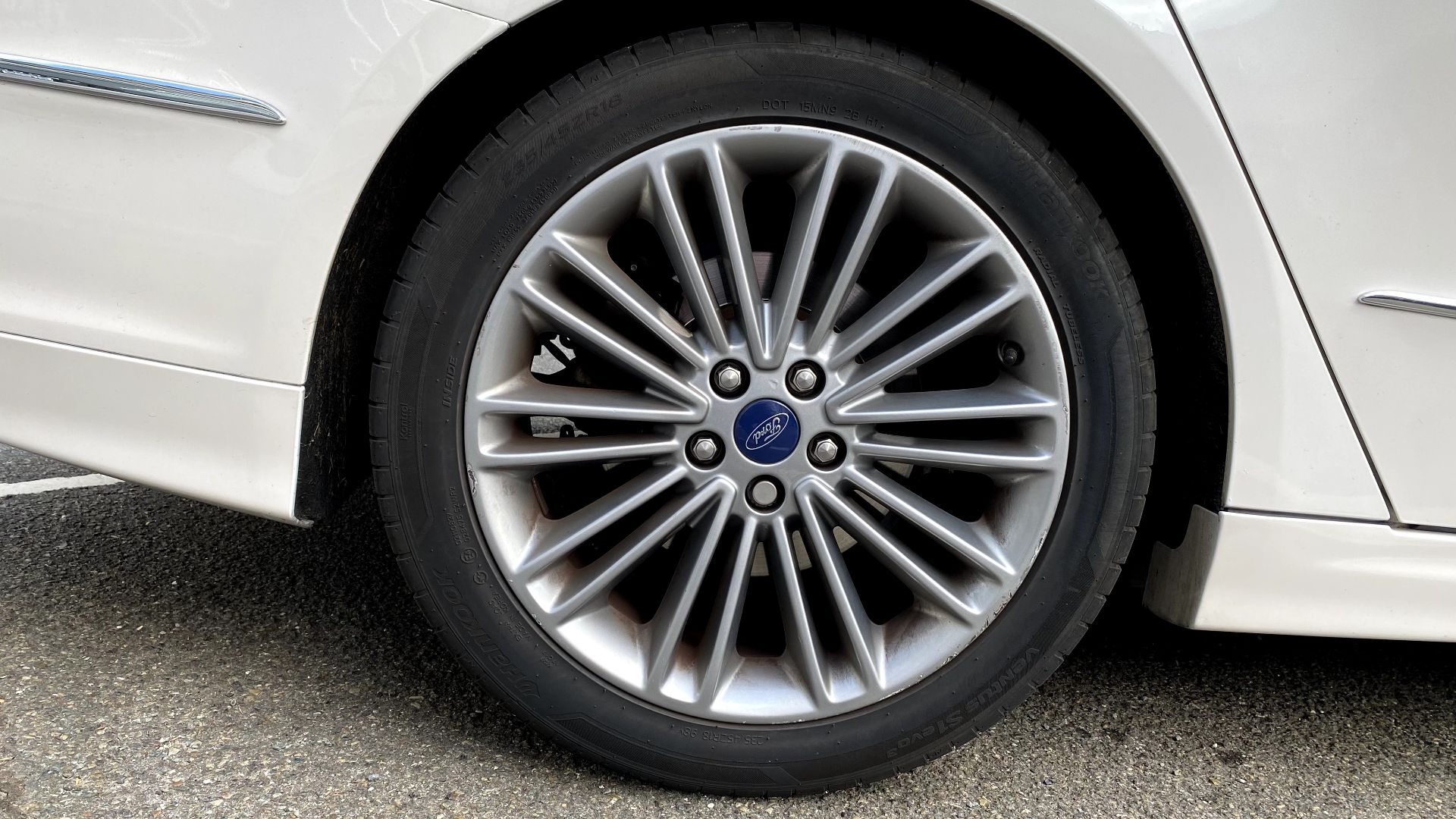 Ford Mondeo 2.0 i 187ch Vignale