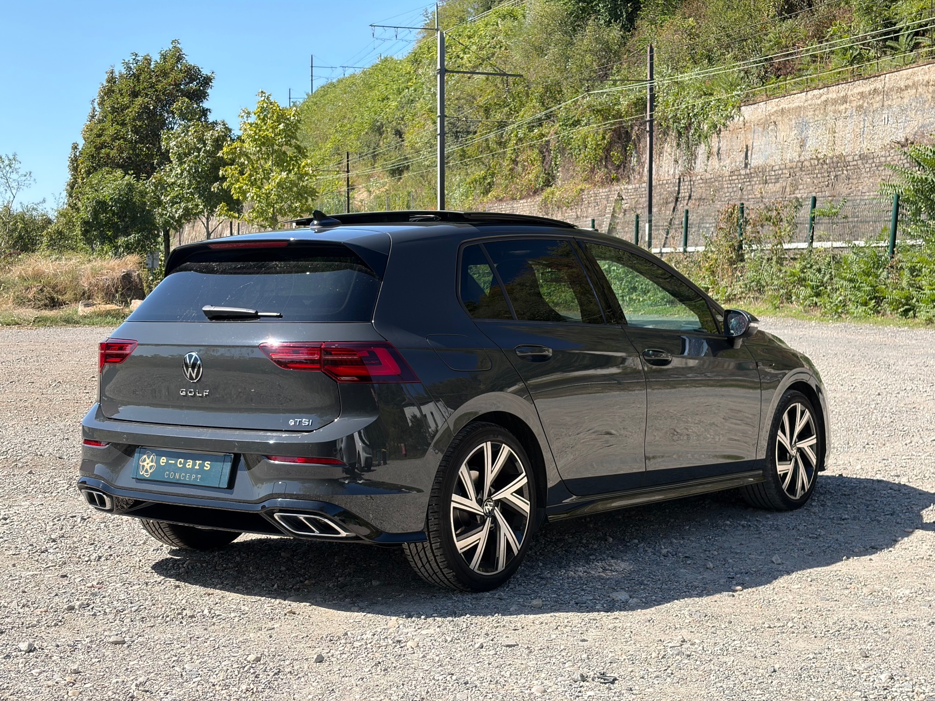 Volkswagen Golf 8 VIII 1,5tsi 150ch R line