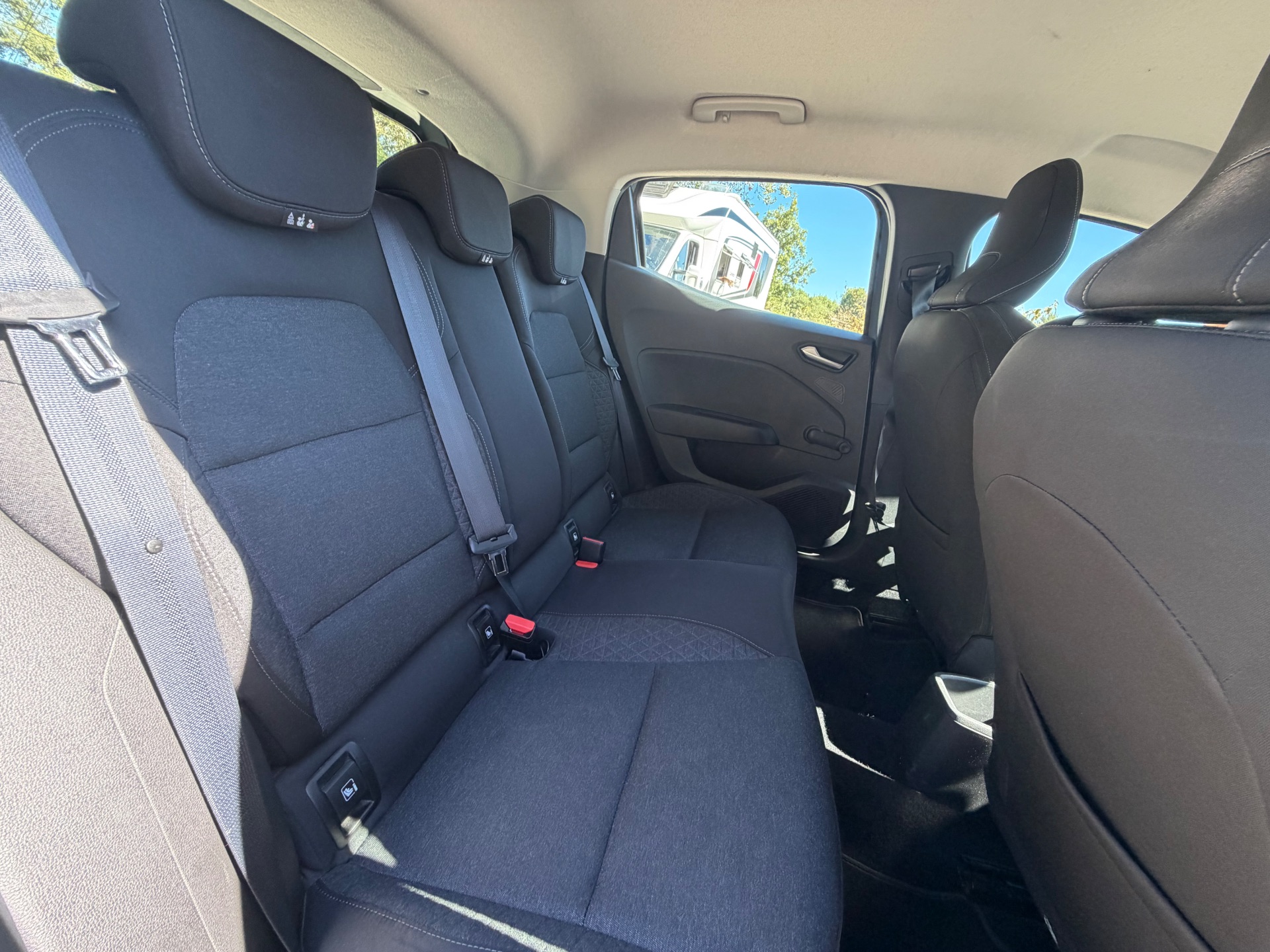 RENAULT CLIO 1,0TCE 100ch BUISNESS
