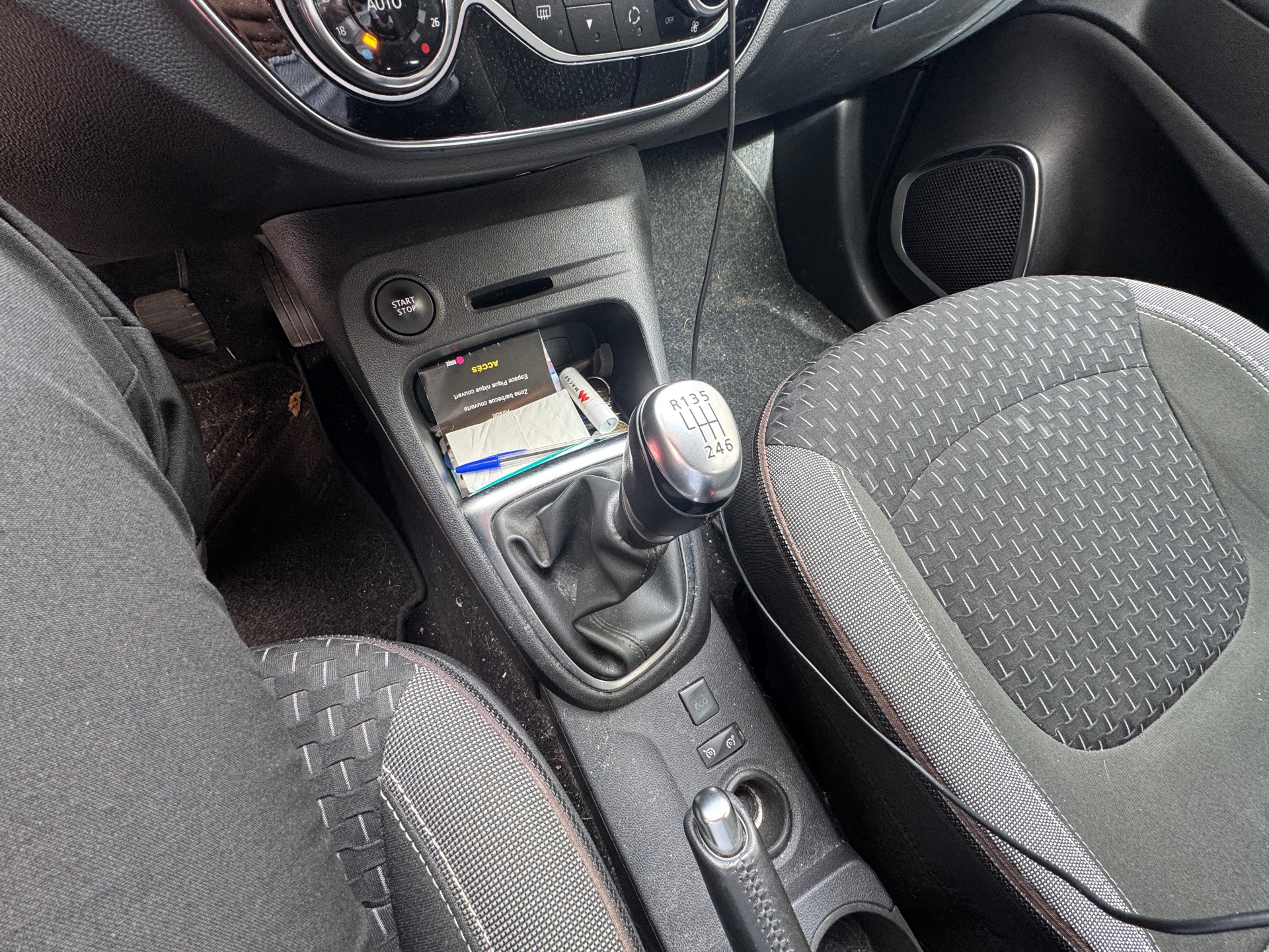 Renault Captur 1.5 DCI 110ch INTENSE