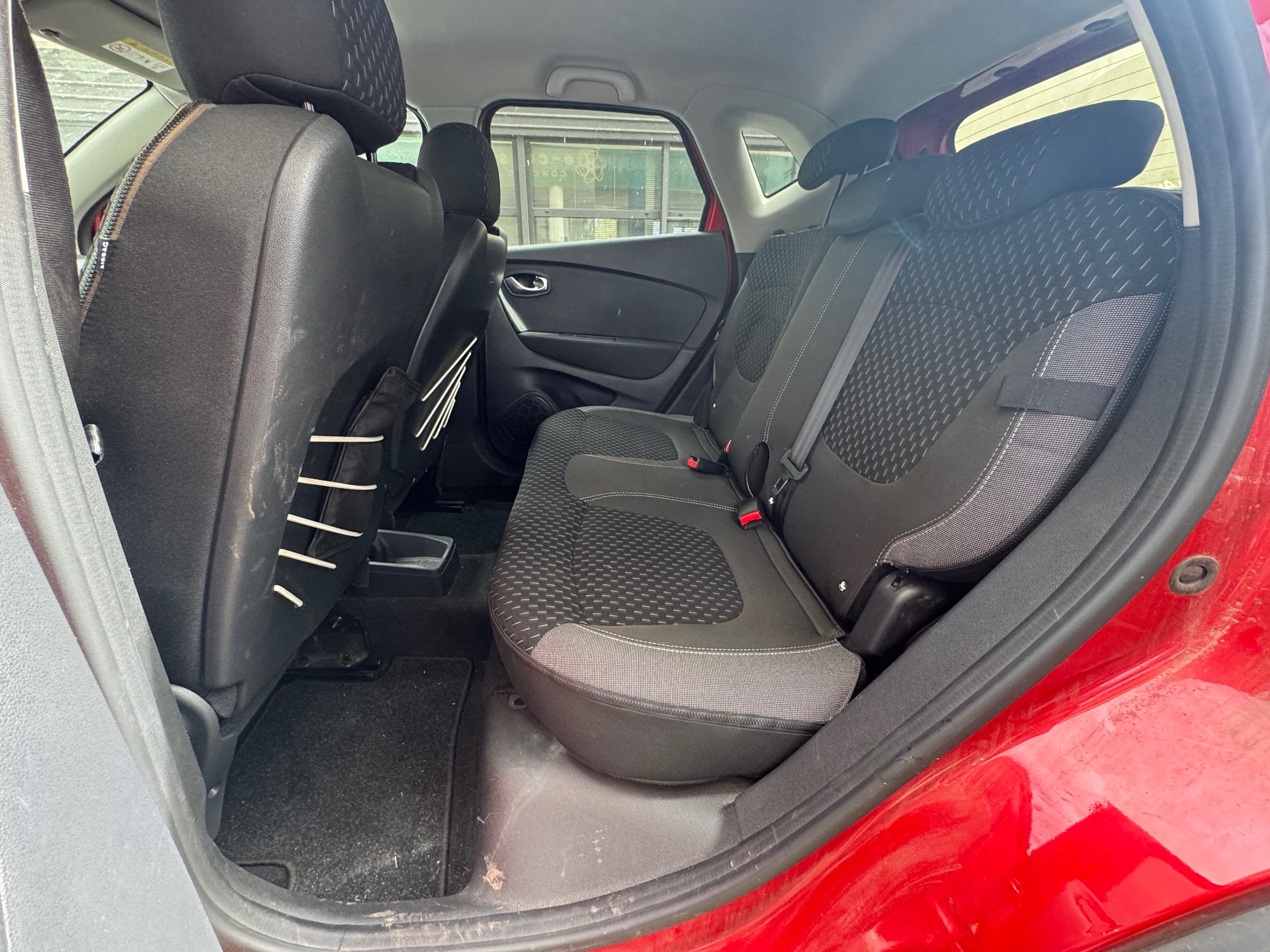 Renault Captur 1.5 DCI 110ch INTENSE