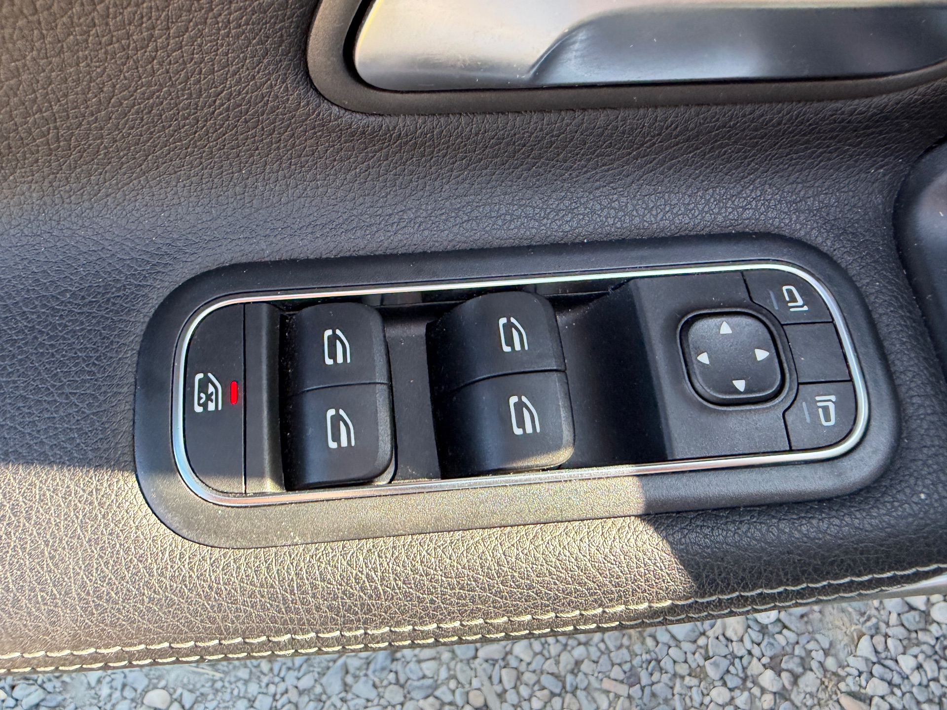 Mercedes-Benz Classe A 250 220ch Progressive line