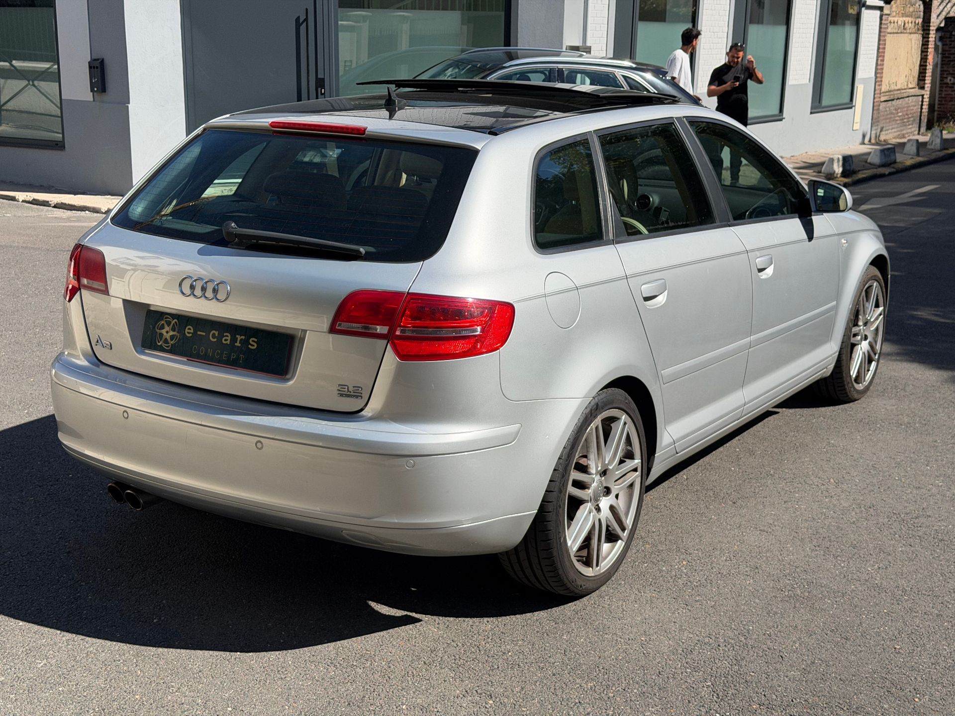 Audi A3 3.2 V6 250ch ambition luxe