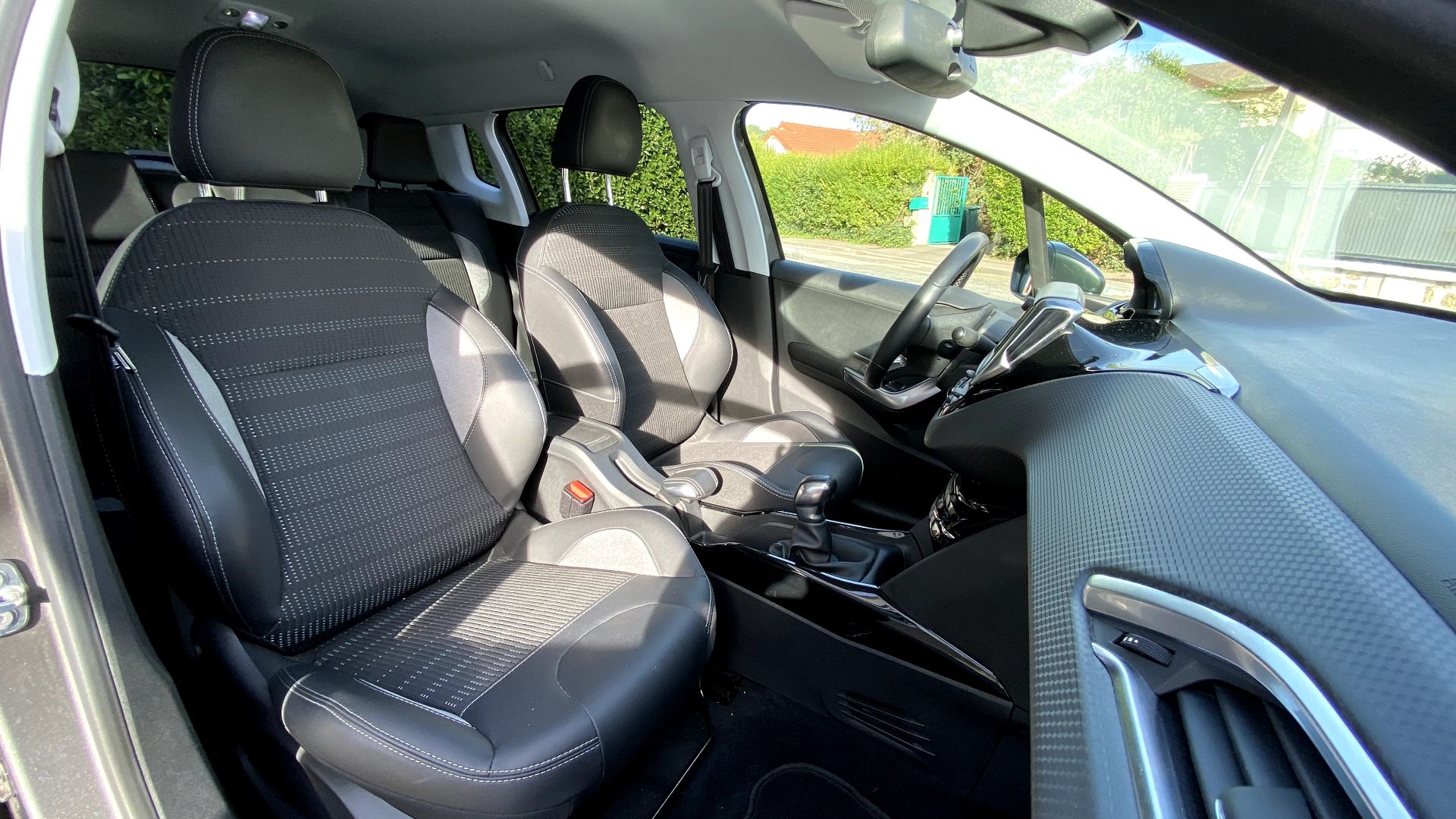 Peugeot 2008 1.2 Puretech 110ch Allure