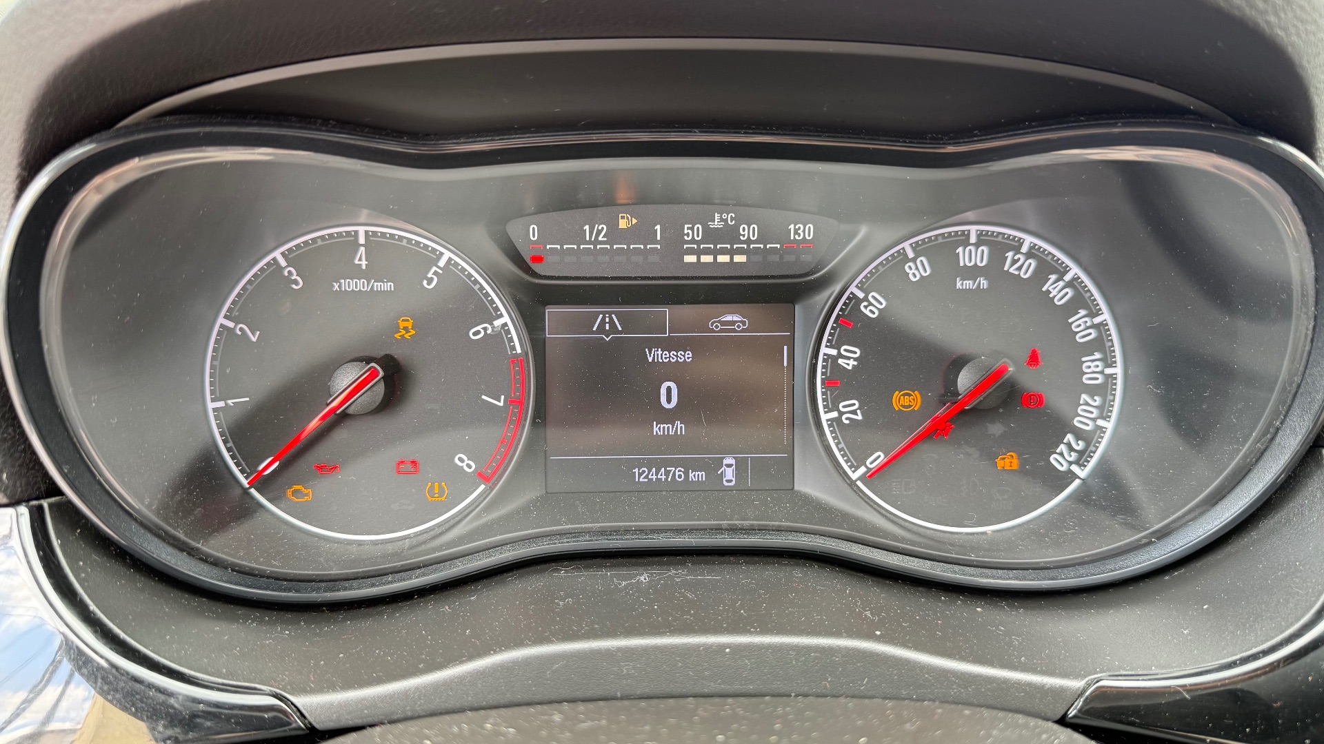 Opel Corsa 1.4i 90ch COLOR EDITION