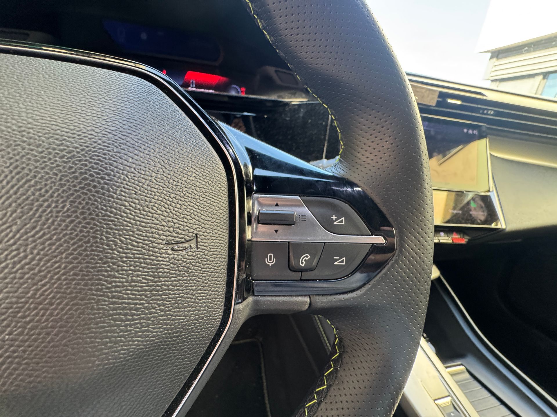 Peugeot 308 SW 1.2 HYBRID 136ch GT LINE