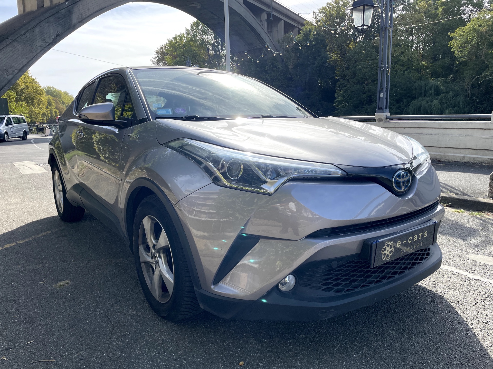 Toyota C-HR 1.8 VVT-i 16V 122ch DYNAMIC BUSINESS