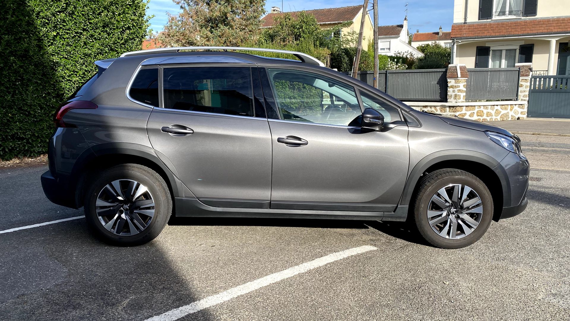 Peugeot 2008 1.2 Puretech 110ch Allure