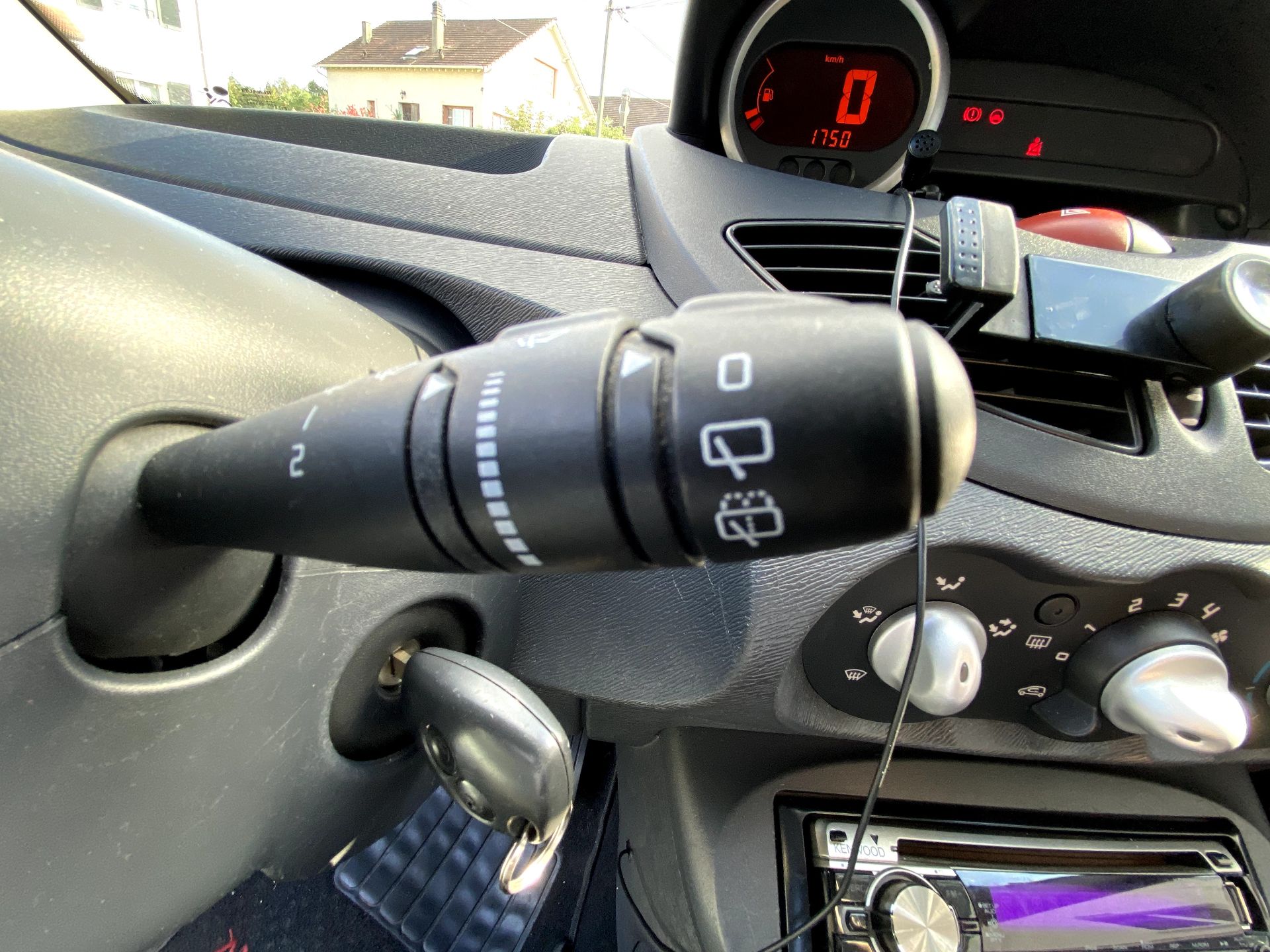 Renault Twingo 1.2 75ch Authentique