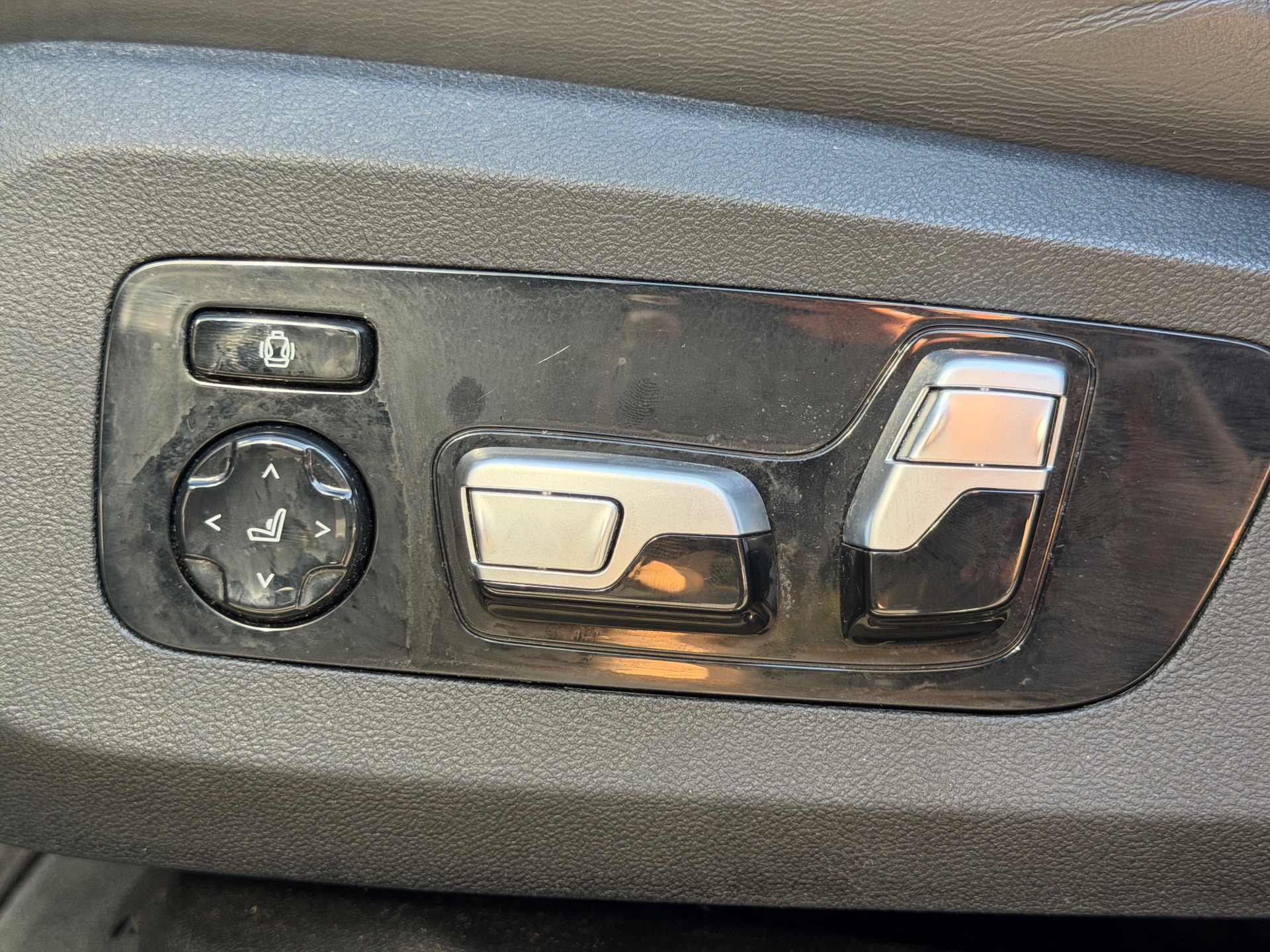 BMW X6 4.4 i V8 32V xDrive 625 cv Boîte auto 625ch
