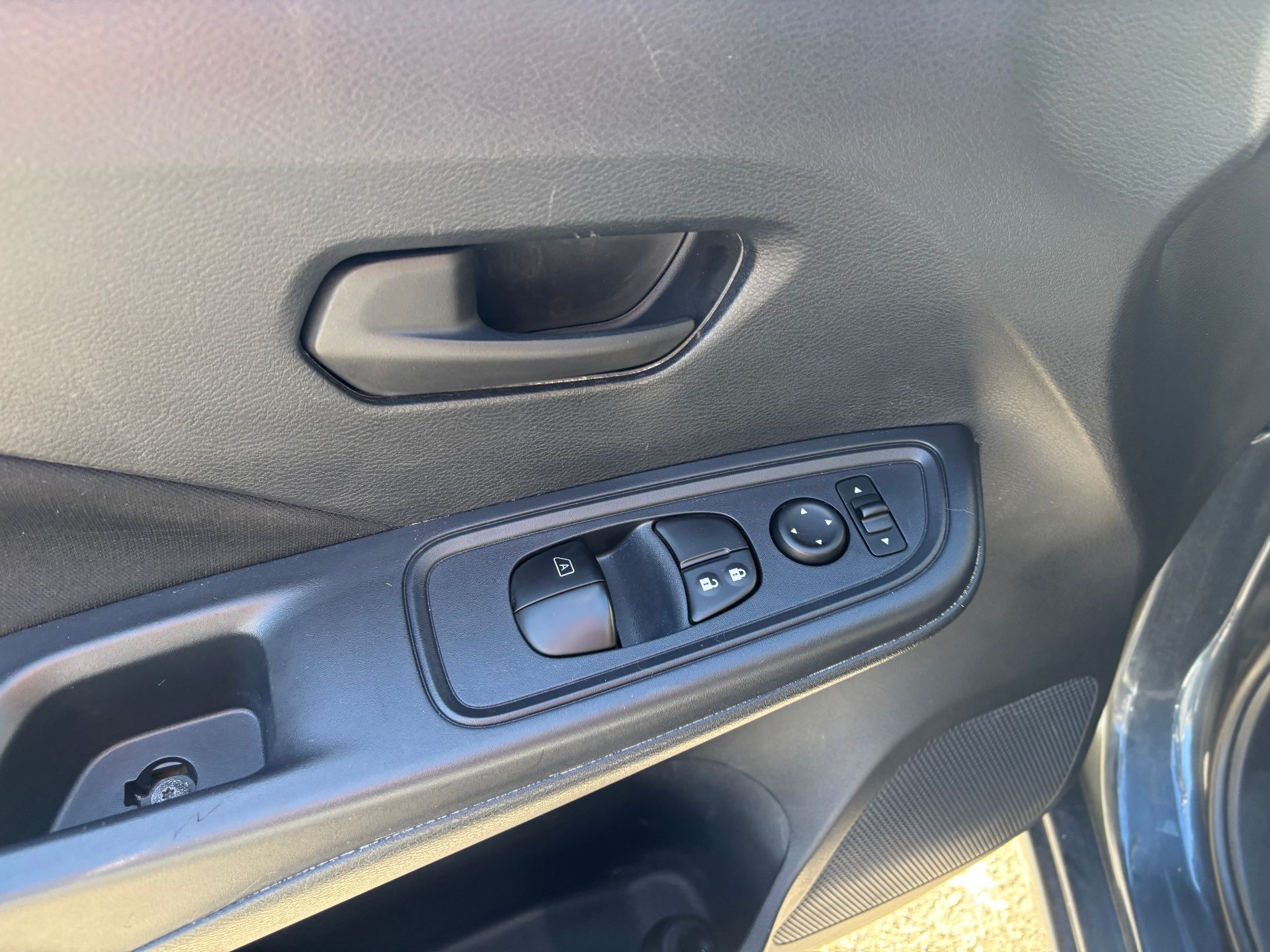 Nissan Micra 1.0 I 73ch Visia pack