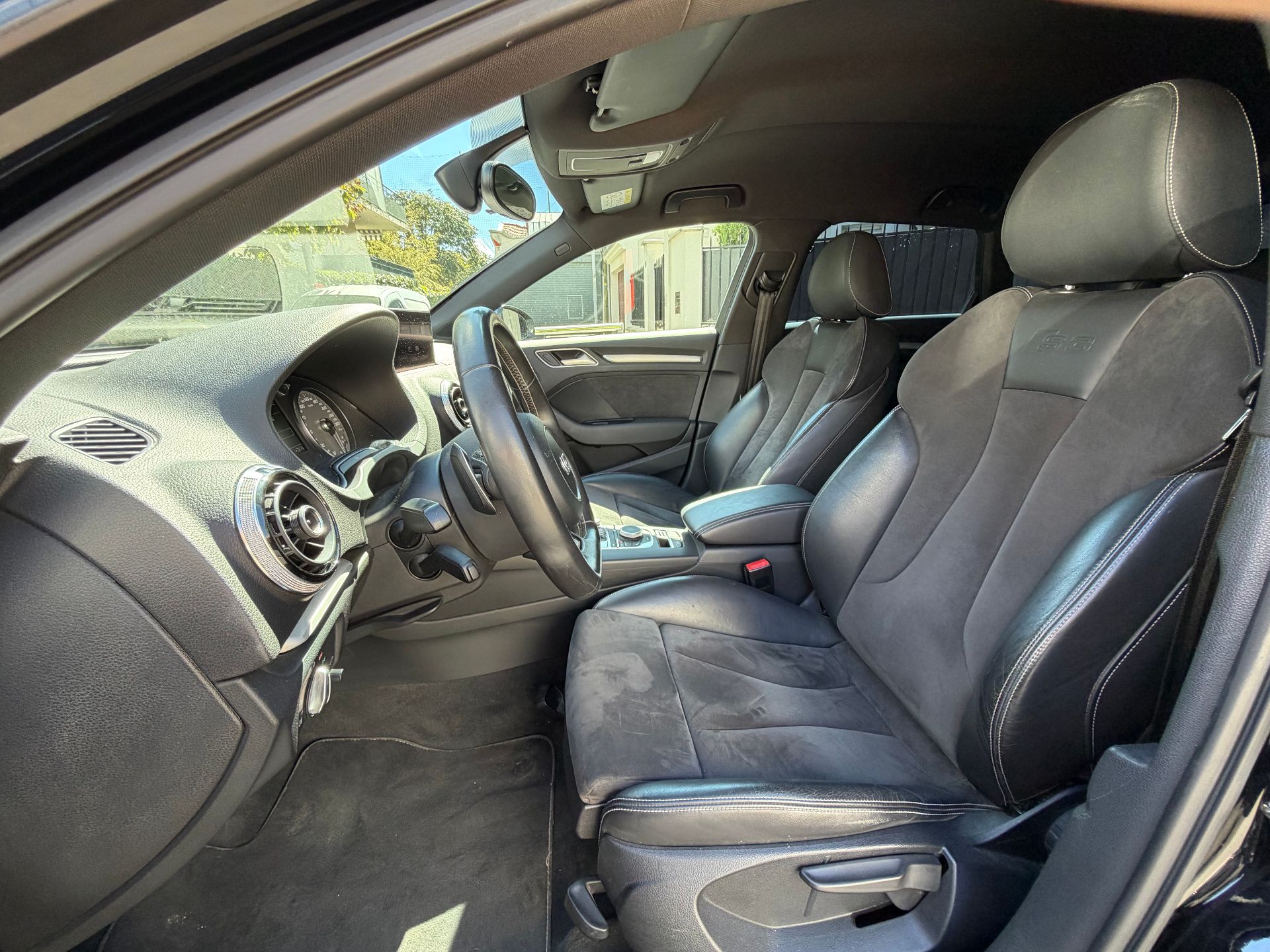 Audi S3 2L TFSI 300ch Sportback
