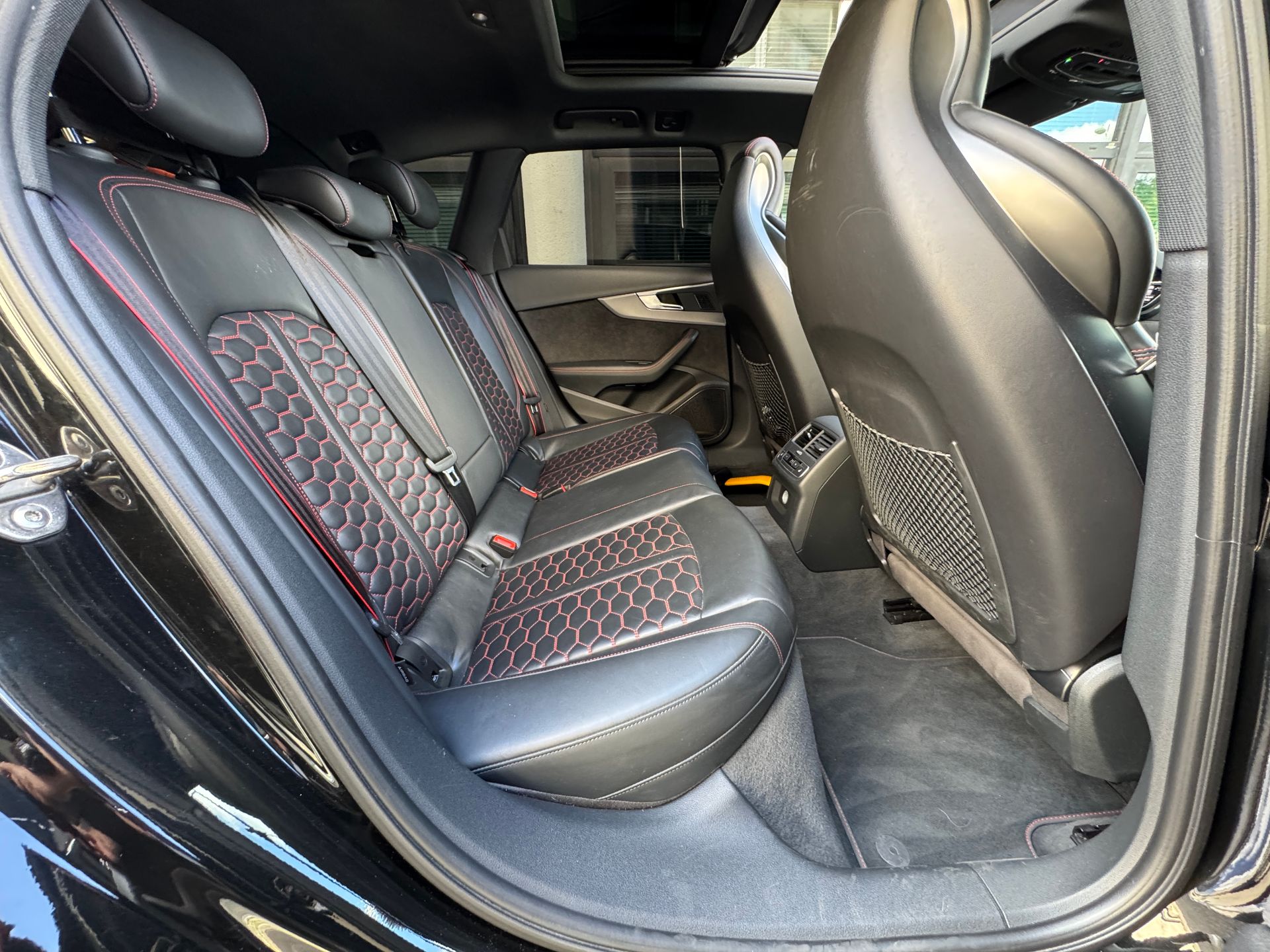 Audi RS4 V6 2.9 TFSI 450ch RS