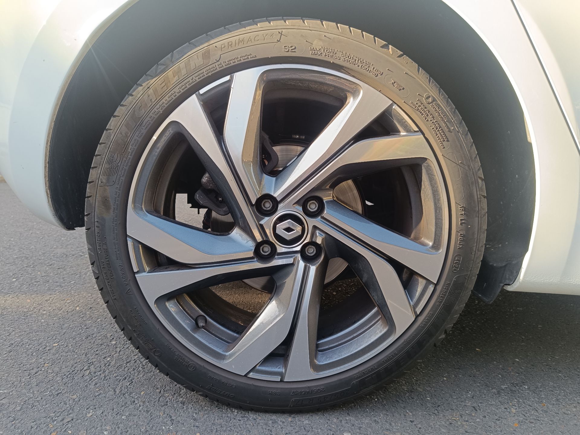 RENAULT CLIO 1.3 TCE 140ch rs line