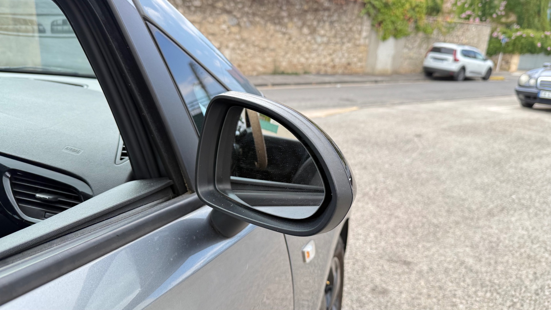 Opel Corsa 1.4i 90ch COLOR EDITION