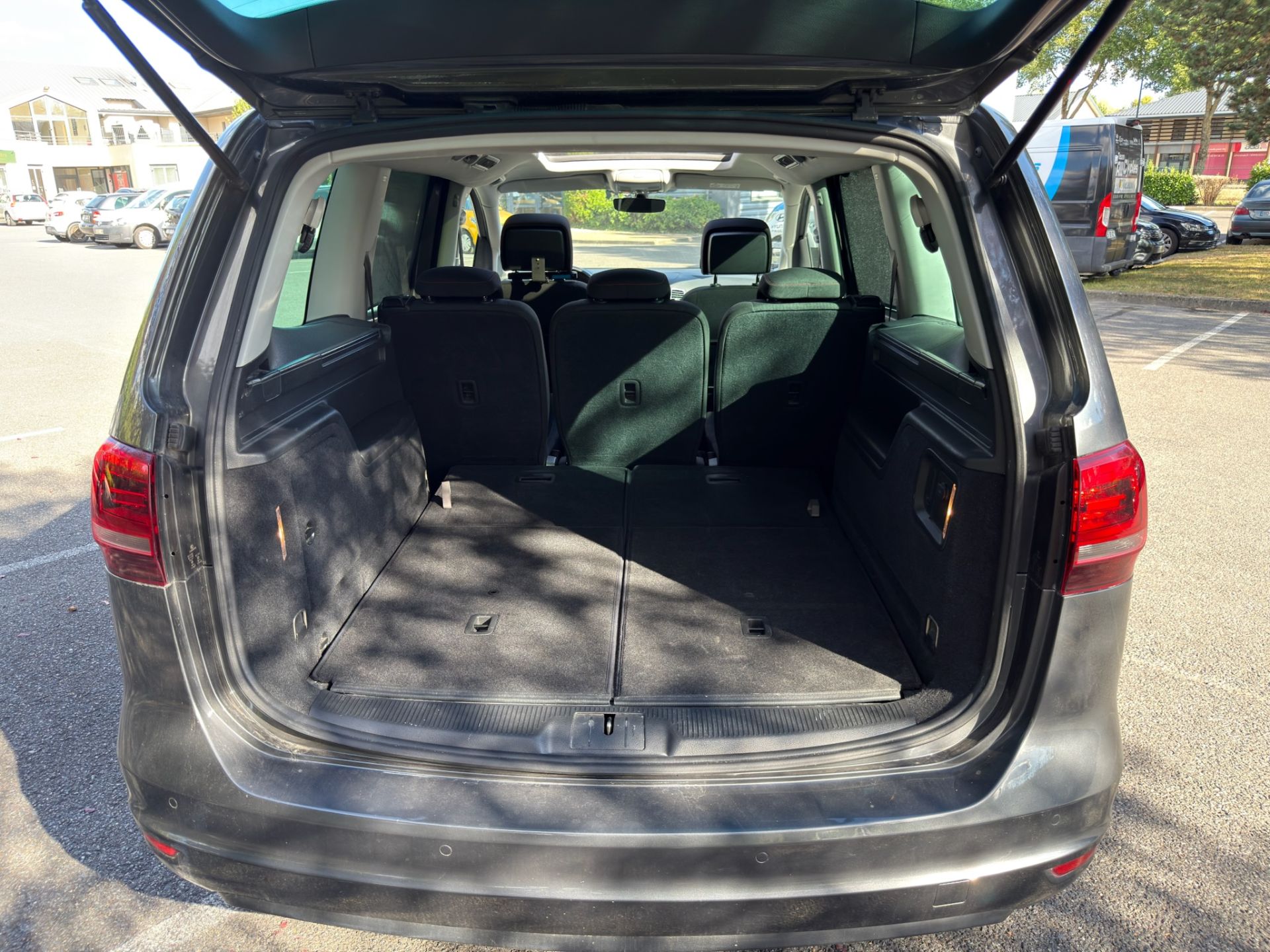 Volkswagen Sharan 2.0 TDI 16V BMT DSG6 150 cv Boîte auto