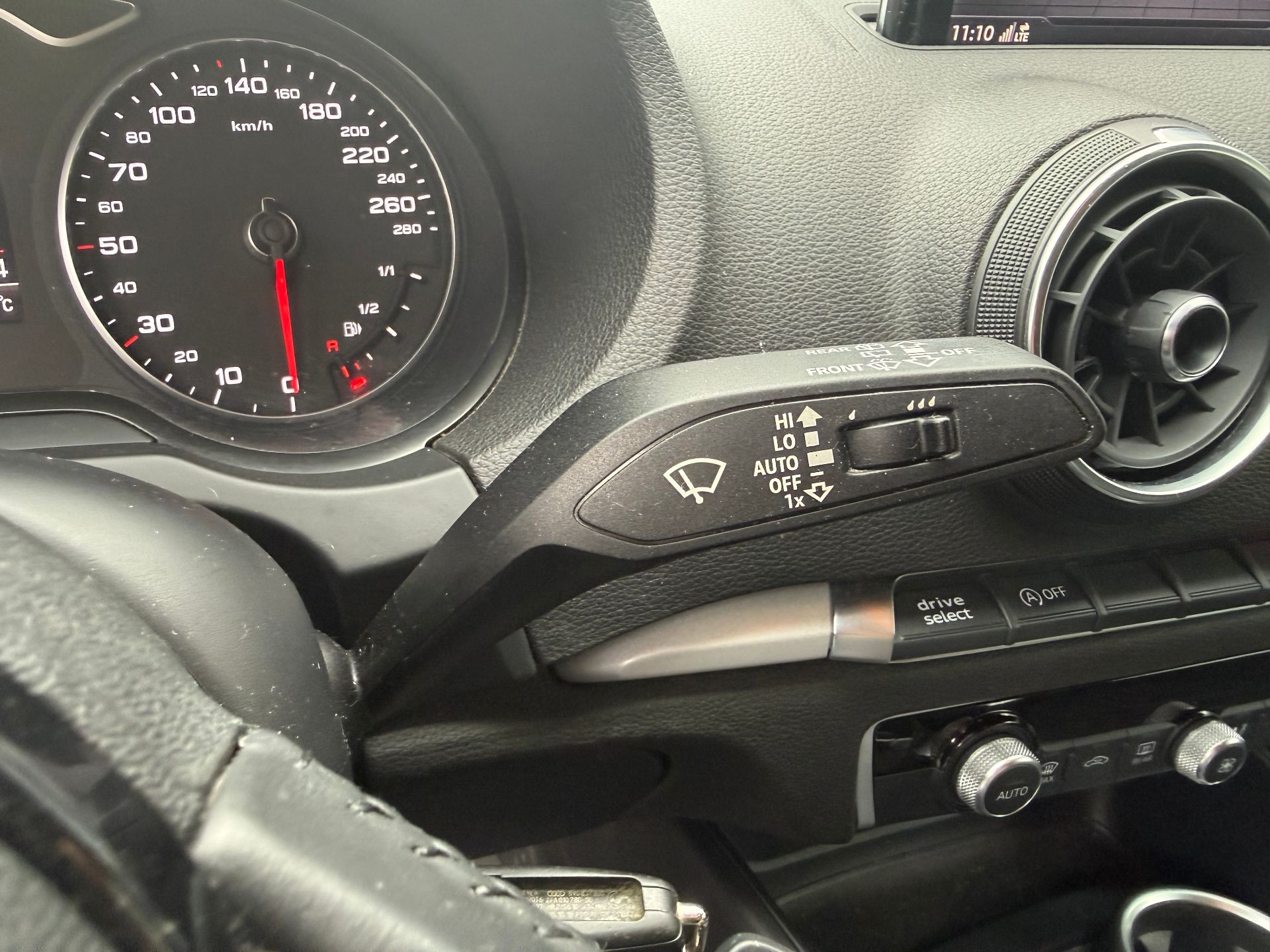 Audi A3 30TFSI 116ch Business line