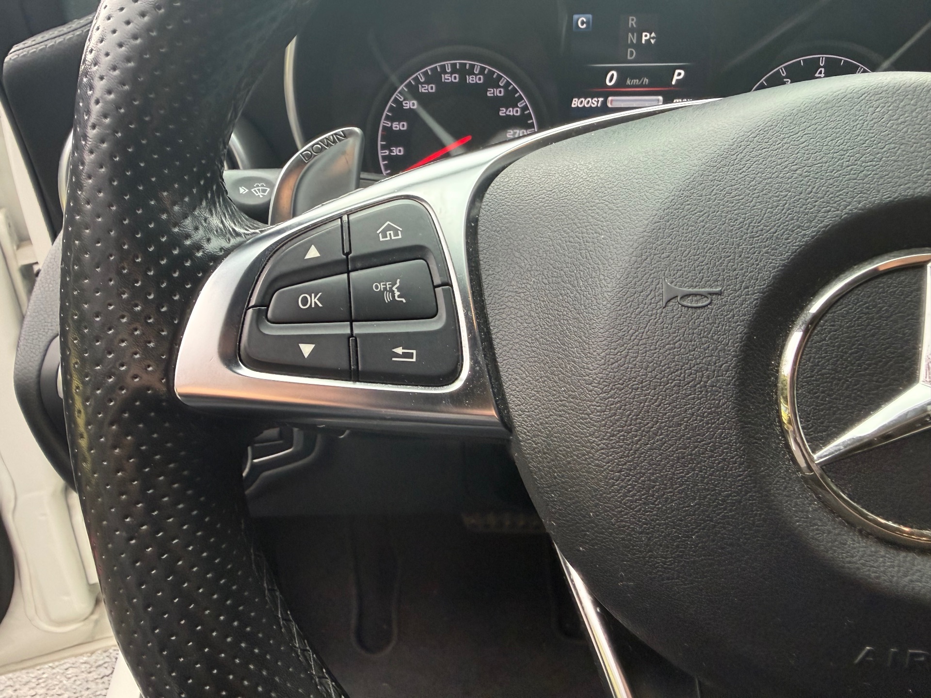 Mercedes-Benz Classe C 4.0 V8 476ch AMG